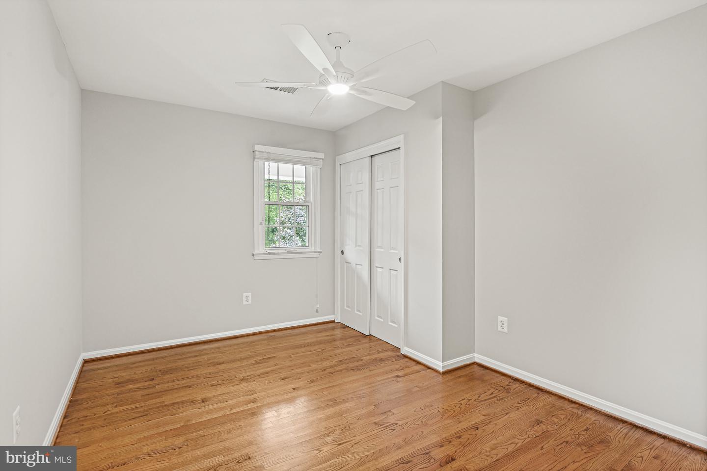 11904 PARADISE LN, HERNDON, Virginia 20171, 5 Bedrooms Bedrooms, ,2 BathroomsBathrooms,Residential,For sale,11904 PARADISE LN,VAFX2239430 MLS # VAFX2239430
