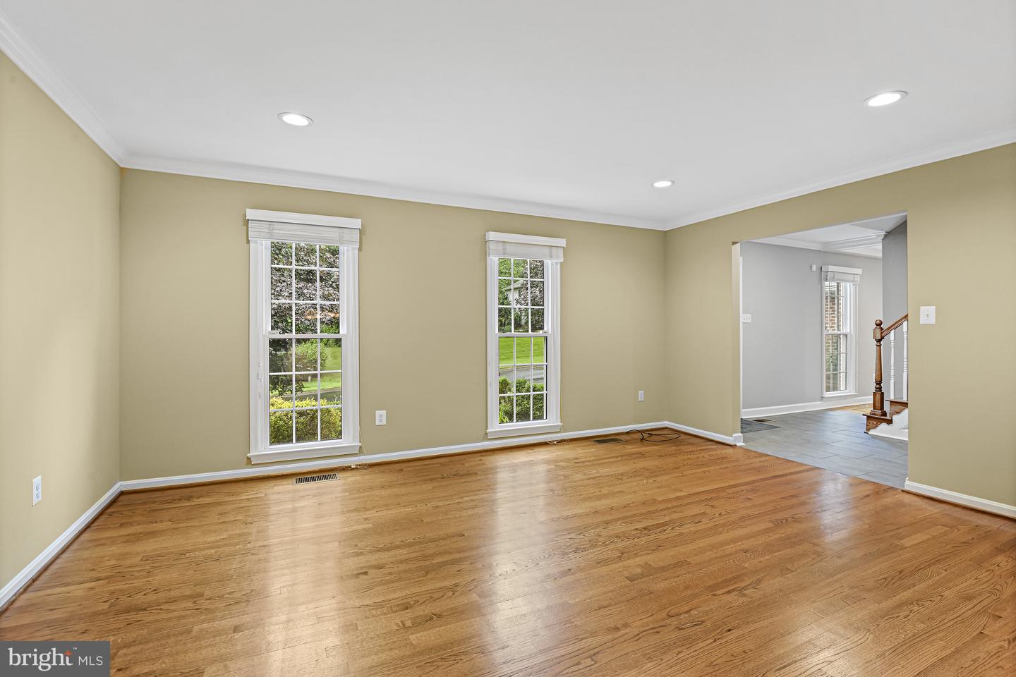 11904 PARADISE LN, HERNDON, Virginia 20171, 5 Bedrooms Bedrooms, ,2 BathroomsBathrooms,Residential,For sale,11904 PARADISE LN,VAFX2239430 MLS # VAFX2239430