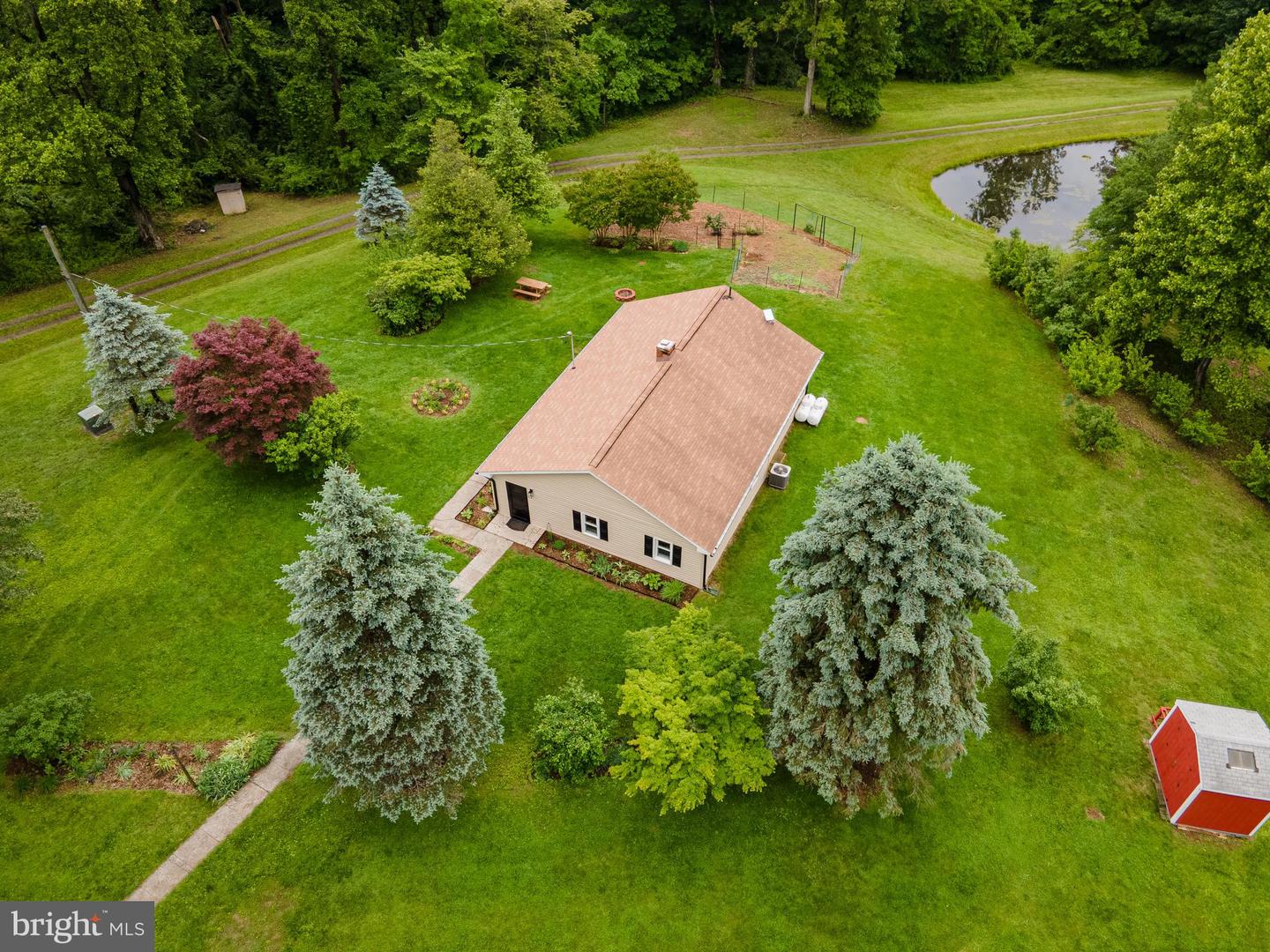5861 VINE LN, LINDEN, Virginia 22642, 3 Bedrooms Bedrooms, ,2 BathroomsBathrooms,Residential,For sale,5861 VINE LN,VAFQ2016542 MLS # VAFQ2016542