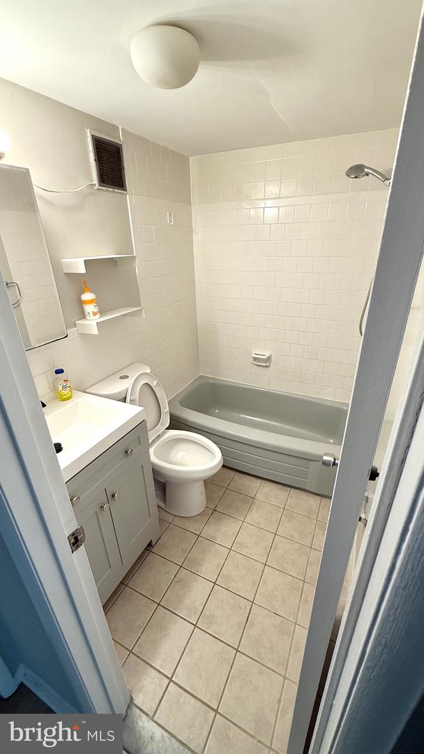 4360 IVYMOUNT CT #28, ANNANDALE, Virginia 22003, 1 Bedroom Bedrooms, ,1 BathroomBathrooms,Residential,For sale,4360 IVYMOUNT CT #28,VAFX2239702 MLS # VAFX2239702