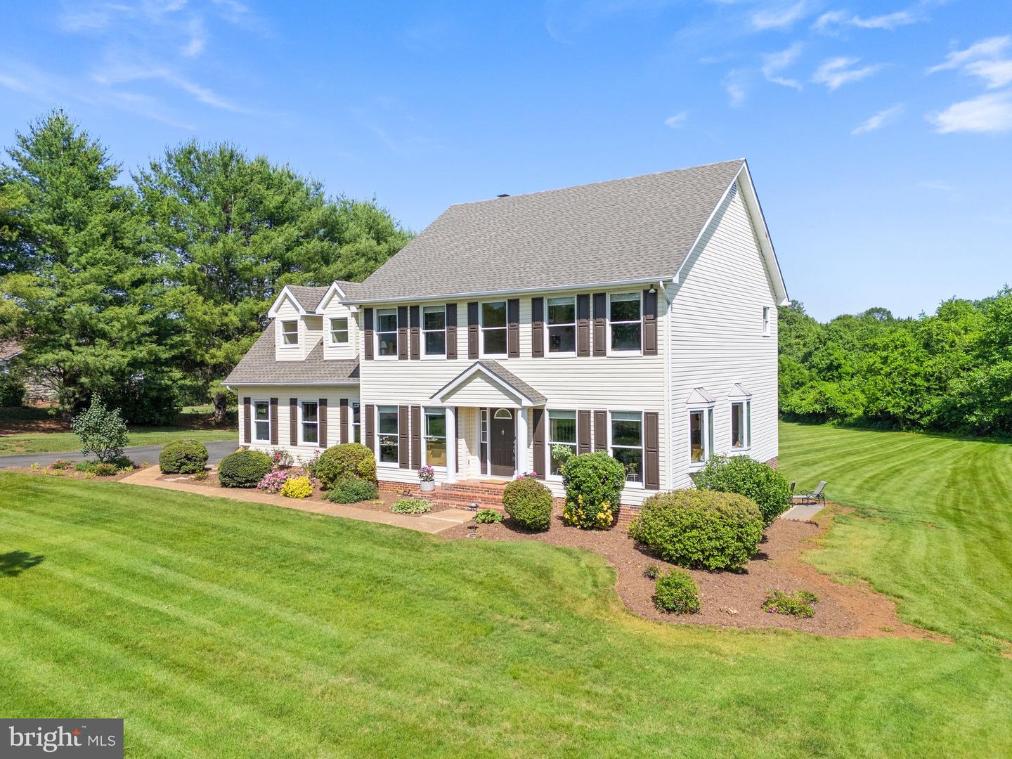 19127 EDGEHILL PL, CULPEPER, Virginia 22701, 5 Bedrooms Bedrooms, ,4 BathroomsBathrooms,Residential,For sale,19127 EDGEHILL PL,VACU2010542 MLS # VACU2010542