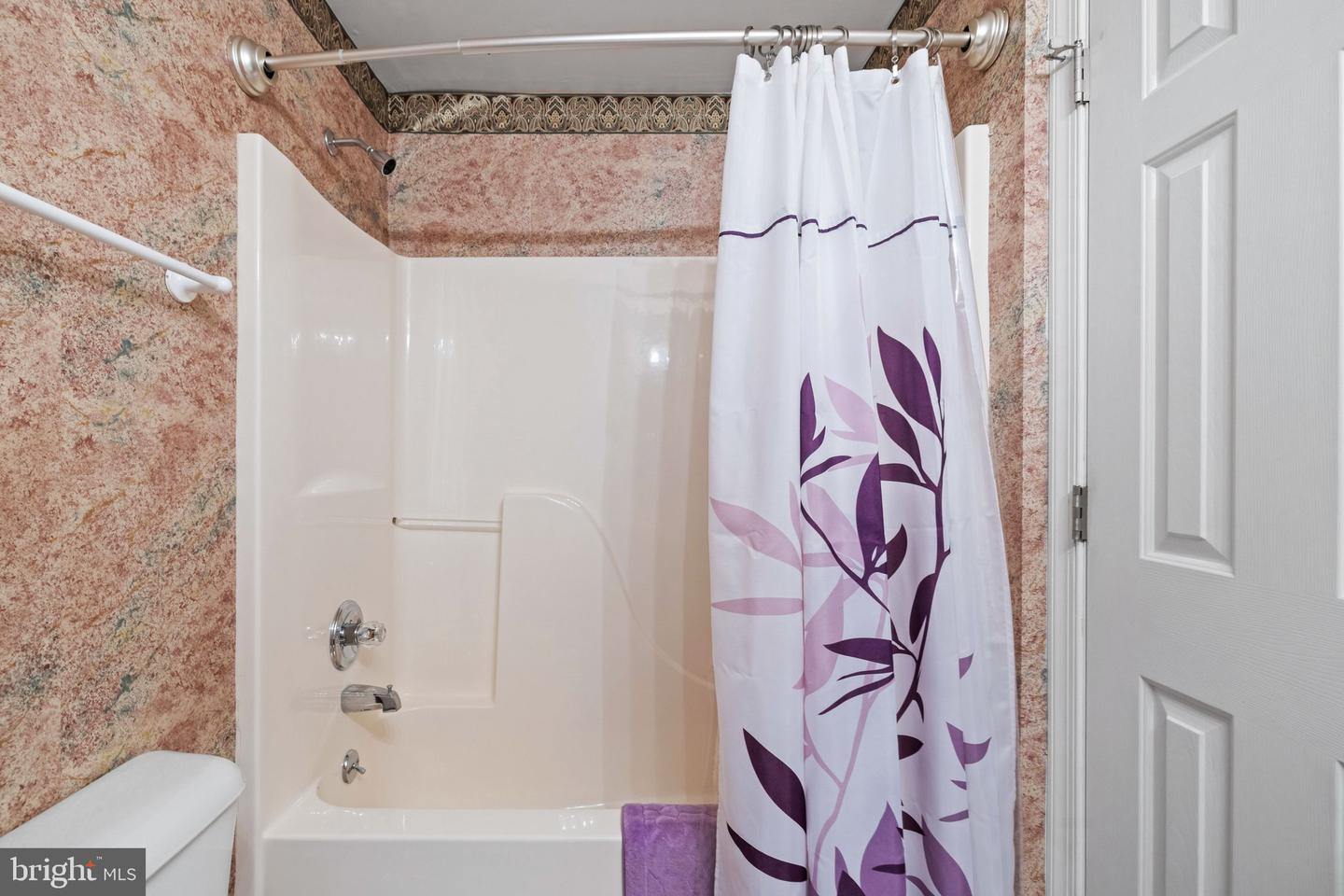 19127 EDGEHILL PL, CULPEPER, Virginia 22701, 5 Bedrooms Bedrooms, ,4 BathroomsBathrooms,Residential,For sale,19127 EDGEHILL PL,VACU2010542 MLS # VACU2010542