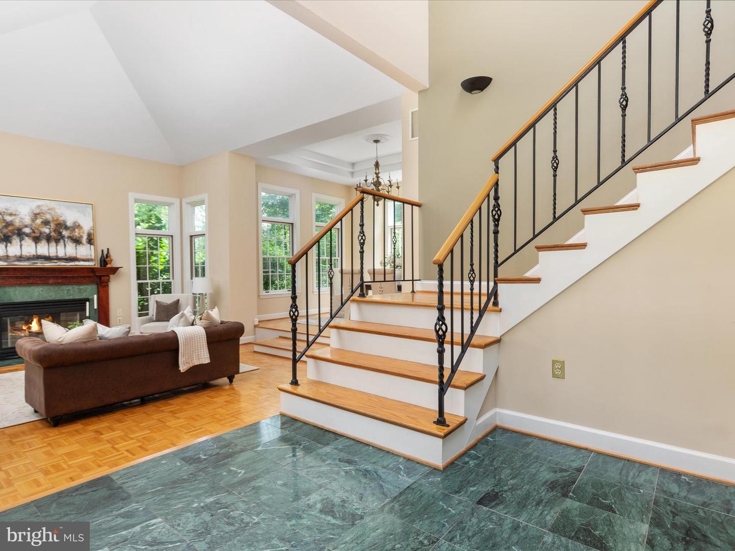 16205 MOUNTAIN RIDGE, PURCELLVILLE, Virginia 20132, 4 Bedrooms Bedrooms, ,3 BathroomsBathrooms,Residential,For sale,16205 MOUNTAIN RIDGE,VALO2096008 MLS # VALO2096008