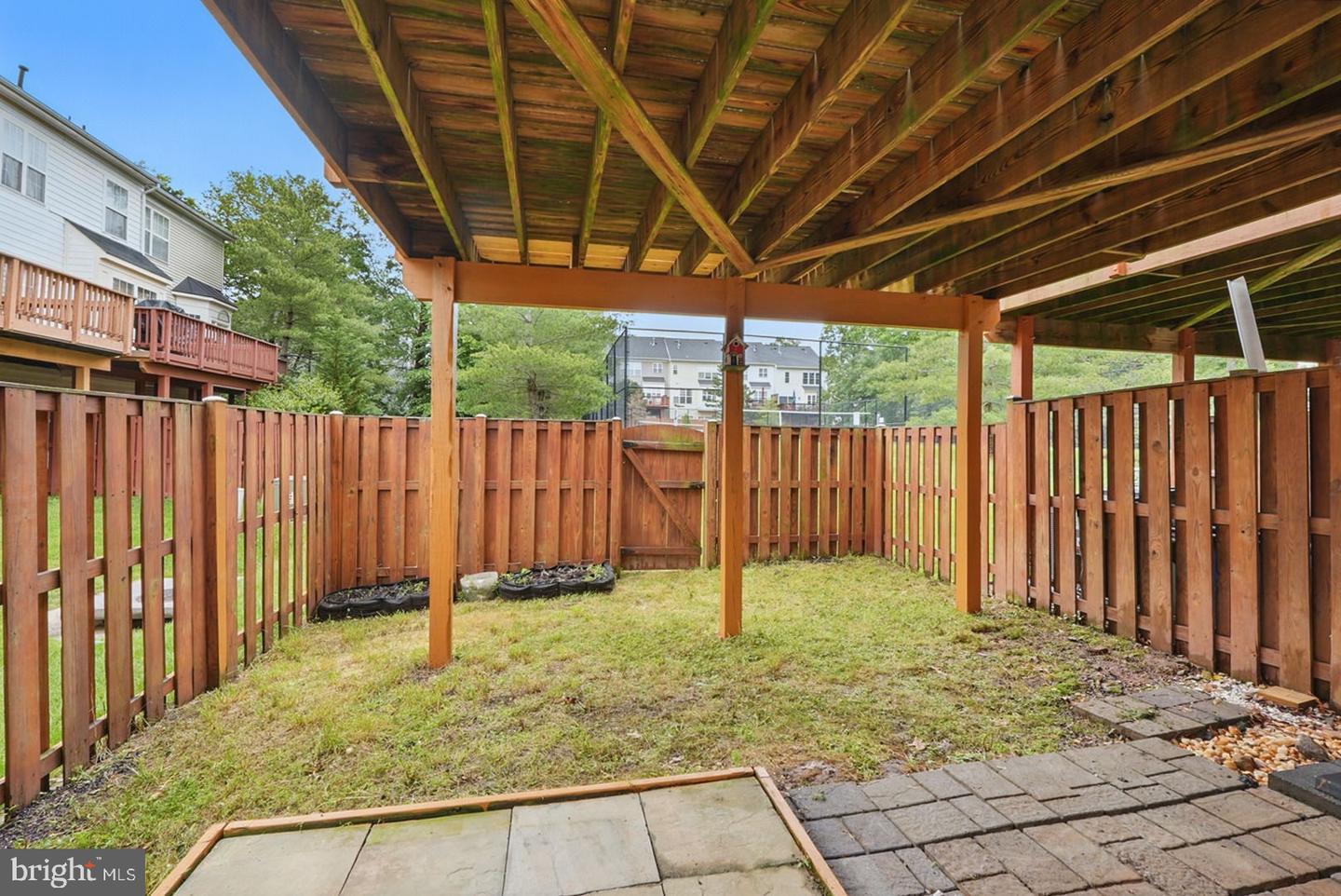 2015 CAPSTONE CIR, HERNDON, Virginia 20170, 4 Bedrooms Bedrooms, ,3 BathroomsBathrooms,Residential,For sale,2015 CAPSTONE CIR,VAFX2239528 MLS # VAFX2239528