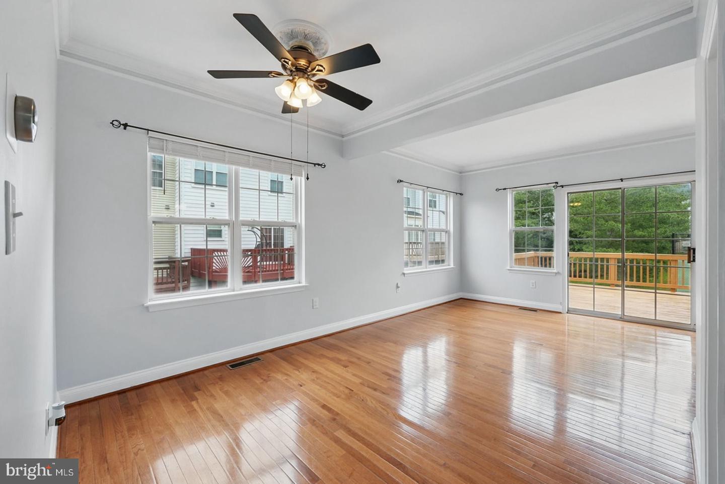 2015 CAPSTONE CIR, HERNDON, Virginia 20170, 4 Bedrooms Bedrooms, ,3 BathroomsBathrooms,Residential,For sale,2015 CAPSTONE CIR,VAFX2239528 MLS # VAFX2239528