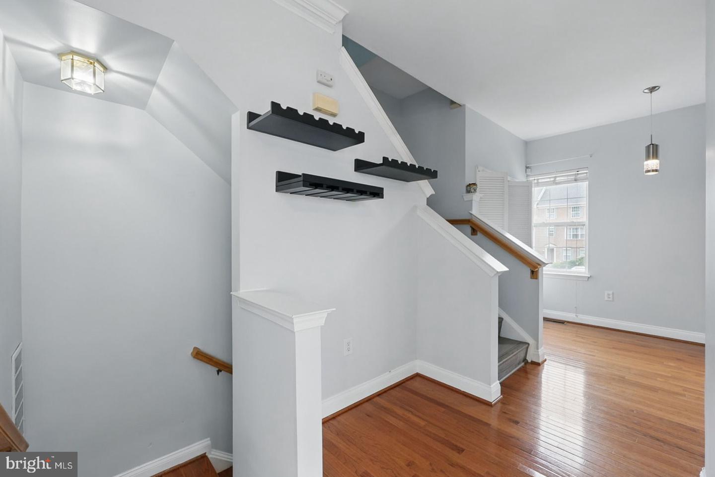 2015 CAPSTONE CIR, HERNDON, Virginia 20170, 4 Bedrooms Bedrooms, ,3 BathroomsBathrooms,Residential,For sale,2015 CAPSTONE CIR,VAFX2239528 MLS # VAFX2239528