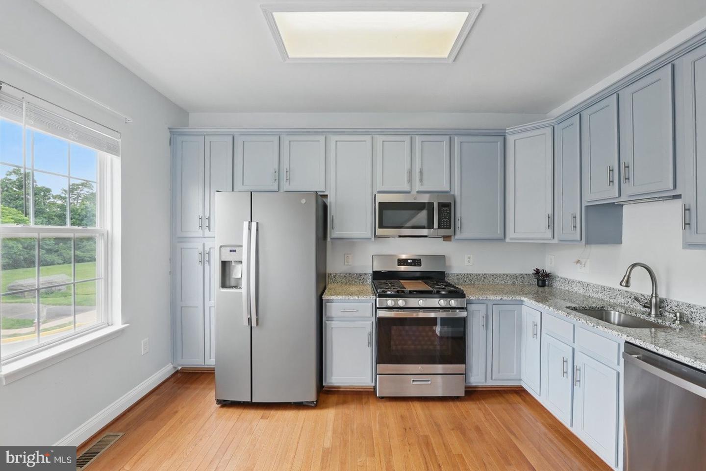 2015 CAPSTONE CIR, HERNDON, Virginia 20170, 4 Bedrooms Bedrooms, ,3 BathroomsBathrooms,Residential,For sale,2015 CAPSTONE CIR,VAFX2239528 MLS # VAFX2239528