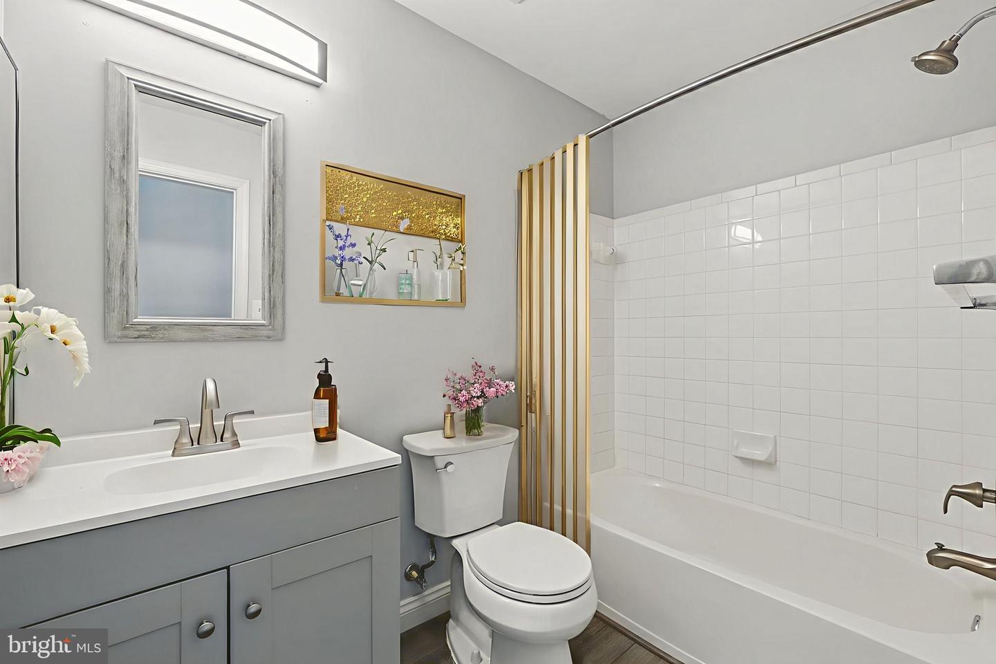 2015 CAPSTONE CIR, HERNDON, Virginia 20170, 4 Bedrooms Bedrooms, ,3 BathroomsBathrooms,Residential,For sale,2015 CAPSTONE CIR,VAFX2239528 MLS # VAFX2239528