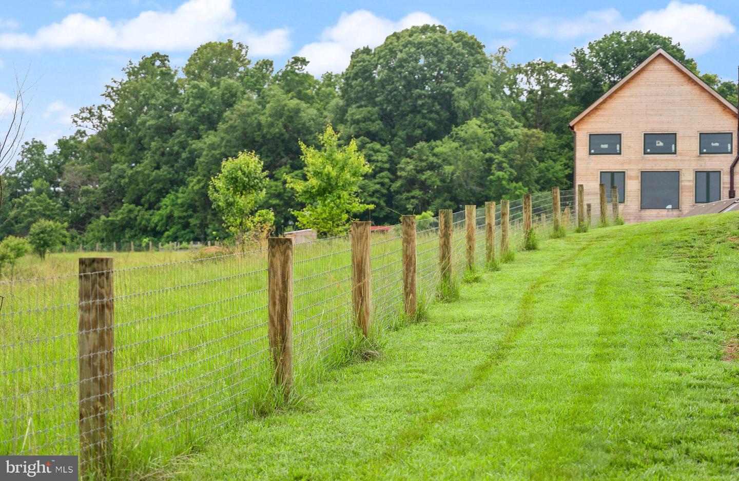 14070 MCKINLEY LN, CULPEPER, Virginia 22701, 3 Bedrooms Bedrooms, ,2 BathroomsBathrooms,Farm,For sale,14070 MCKINLEY LN,VACU2010670 MLS # VACU2010670