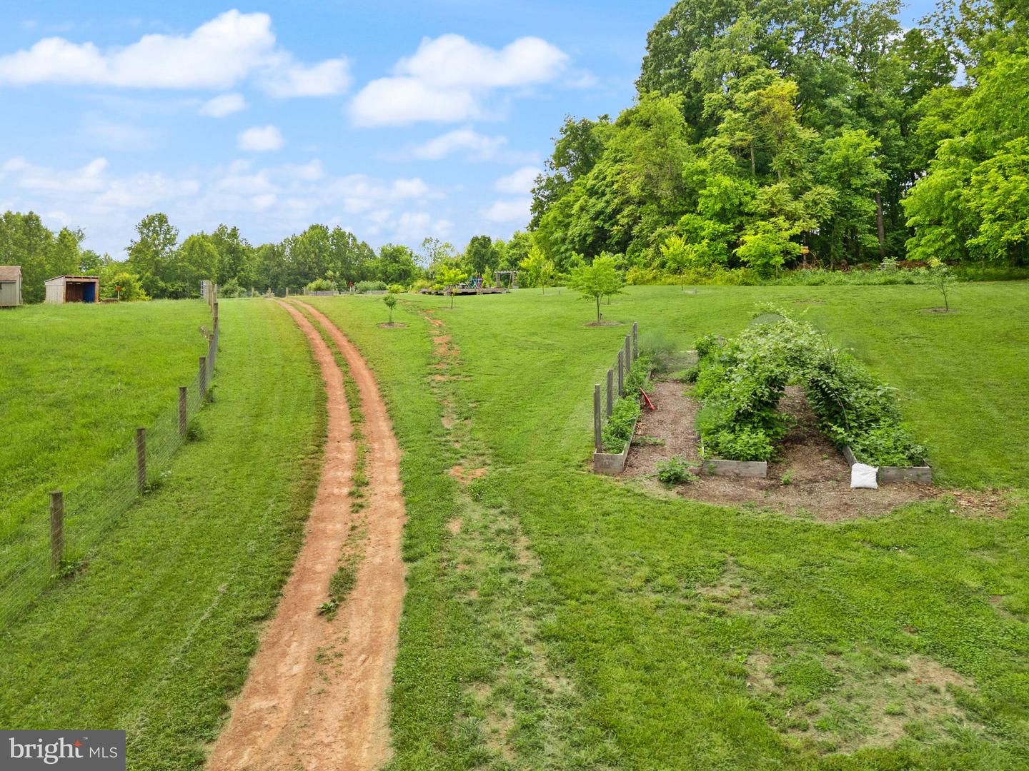 14070 MCKINLEY LN, CULPEPER, Virginia 22701, 3 Bedrooms Bedrooms, ,2 BathroomsBathrooms,Farm,For sale,14070 MCKINLEY LN,VACU2010670 MLS # VACU2010670