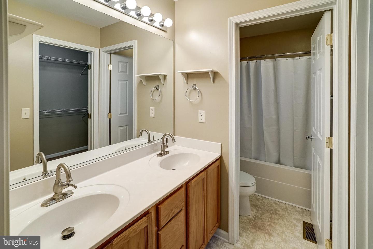 5417 BAZZANELLA DR, MINERAL, Virginia 23117, 5 Bedrooms Bedrooms, 17 Rooms Rooms,3 BathroomsBathrooms,Residential,For sale,5417 BAZZANELLA DR,VASP2033024 MLS # VASP2033024