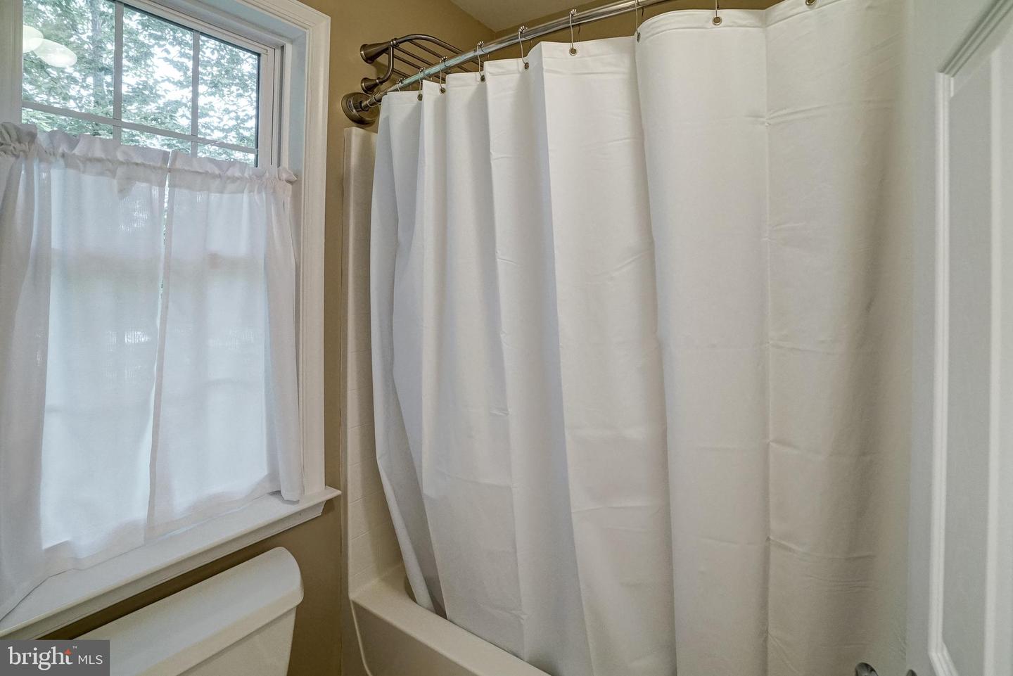 5417 BAZZANELLA DR, MINERAL, Virginia 23117, 5 Bedrooms Bedrooms, 17 Rooms Rooms,3 BathroomsBathrooms,Residential,For sale,5417 BAZZANELLA DR,VASP2033024 MLS # VASP2033024