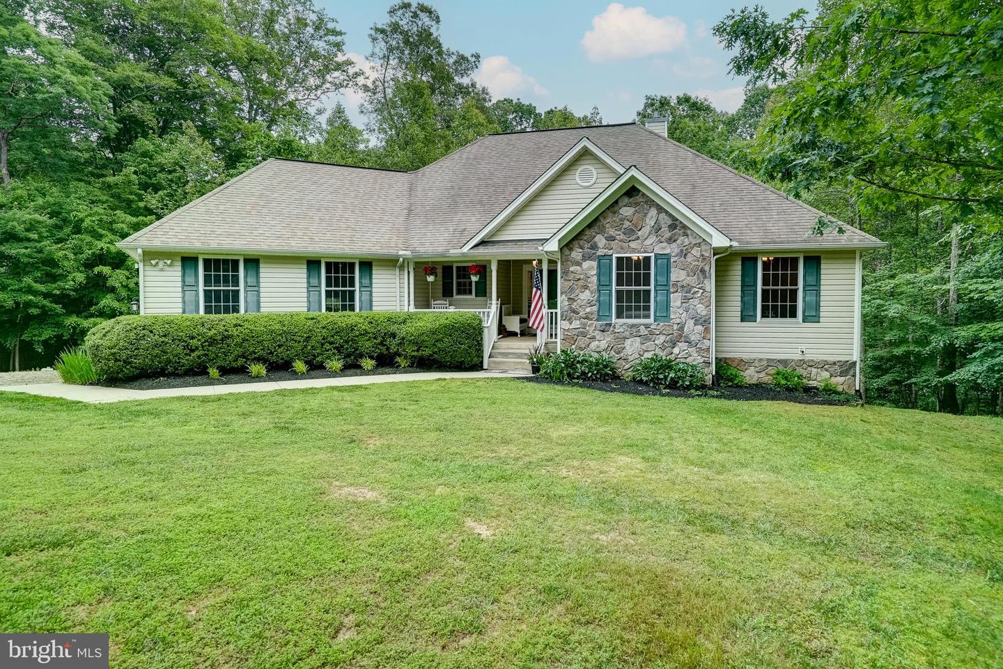 5417 BAZZANELLA DR, MINERAL, Virginia 23117, 5 Bedrooms Bedrooms, 17 Rooms Rooms,3 BathroomsBathrooms,Residential,For sale,5417 BAZZANELLA DR,VASP2033024 MLS # VASP2033024