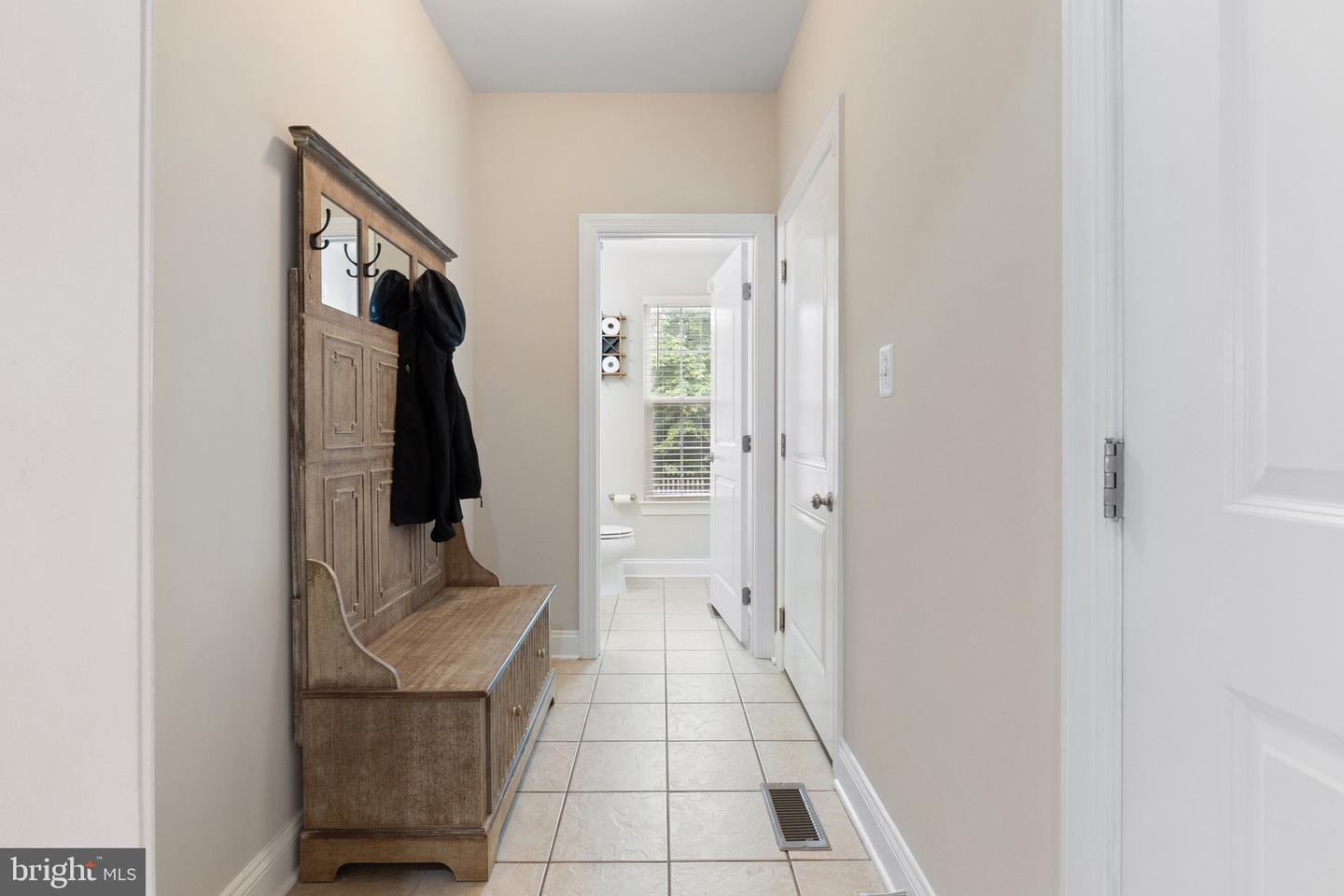 25792 RACING SUN DR, ALDIE, Virginia 20105, 5 Bedrooms Bedrooms, ,5 BathroomsBathrooms,Residential,For sale,25792 RACING SUN DR,VALO2096028 MLS # VALO2096028