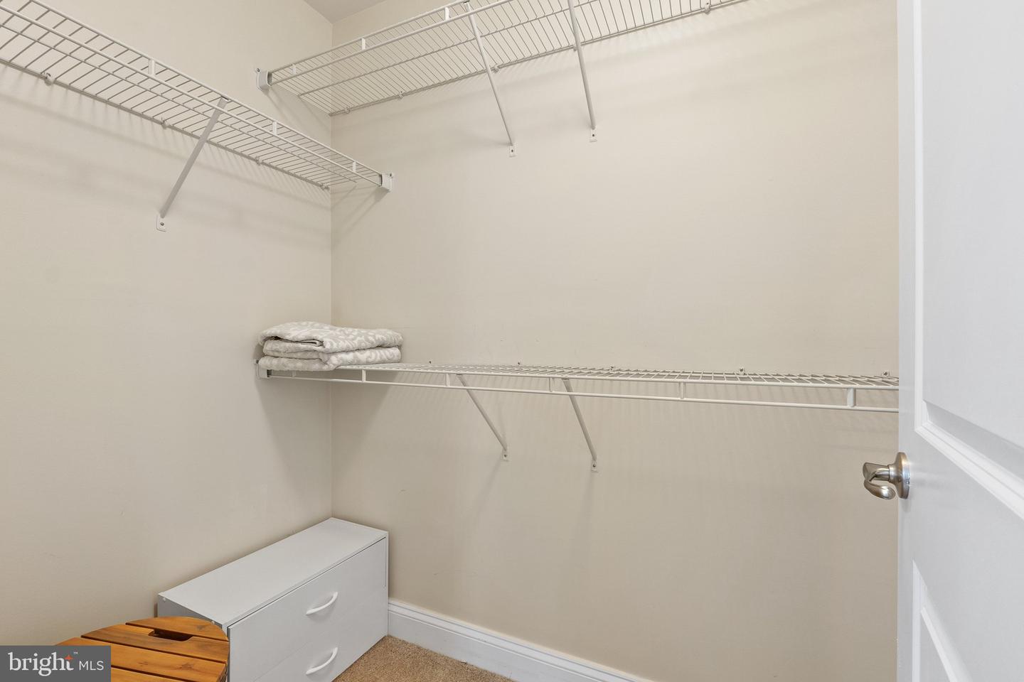 25792 RACING SUN DR, ALDIE, Virginia 20105, 5 Bedrooms Bedrooms, ,5 BathroomsBathrooms,Residential,For sale,25792 RACING SUN DR,VALO2096028 MLS # VALO2096028