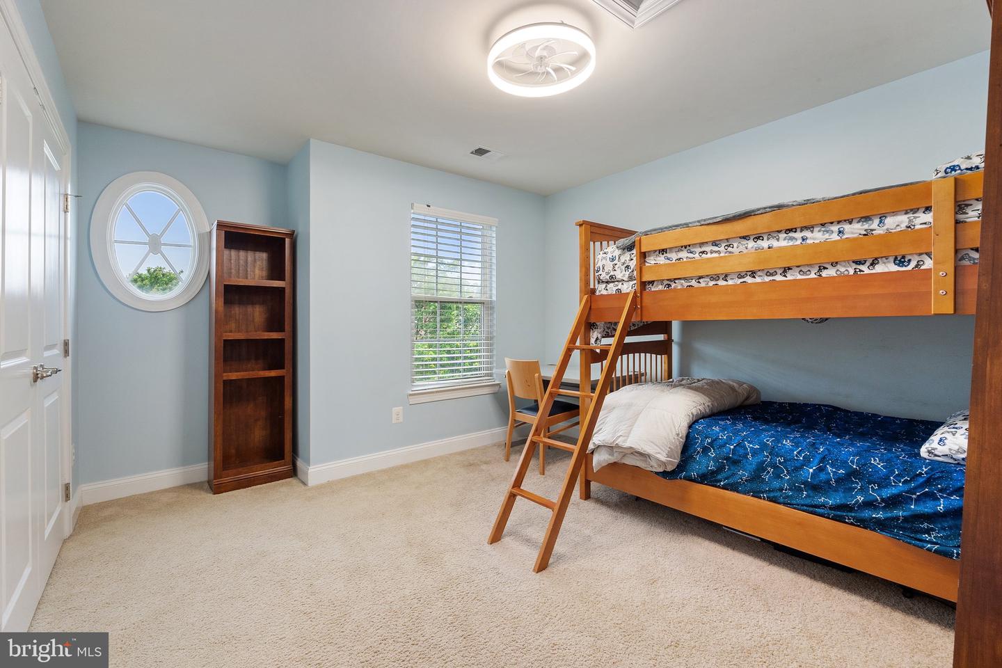 25792 RACING SUN DR, ALDIE, Virginia 20105, 5 Bedrooms Bedrooms, ,5 BathroomsBathrooms,Residential,For sale,25792 RACING SUN DR,VALO2096028 MLS # VALO2096028