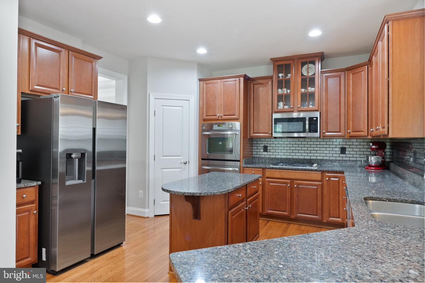 25792 RACING SUN DR, ALDIE, Virginia 20105, 5 Bedrooms Bedrooms, ,5 BathroomsBathrooms,Residential,For sale,25792 RACING SUN DR,VALO2096028 MLS # VALO2096028