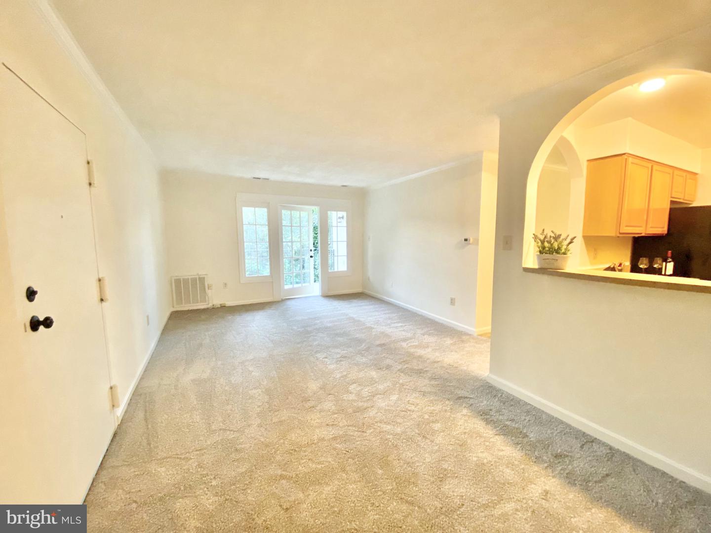 5802 TORINGTON DRIVE #H, SPRINGFIELD, Virginia 22152, 2 Bedrooms Bedrooms, ,1 BathroomBathrooms,Residential,For sale,5802 TORINGTON DRIVE #H,VAFX2239874 MLS # VAFX2239874