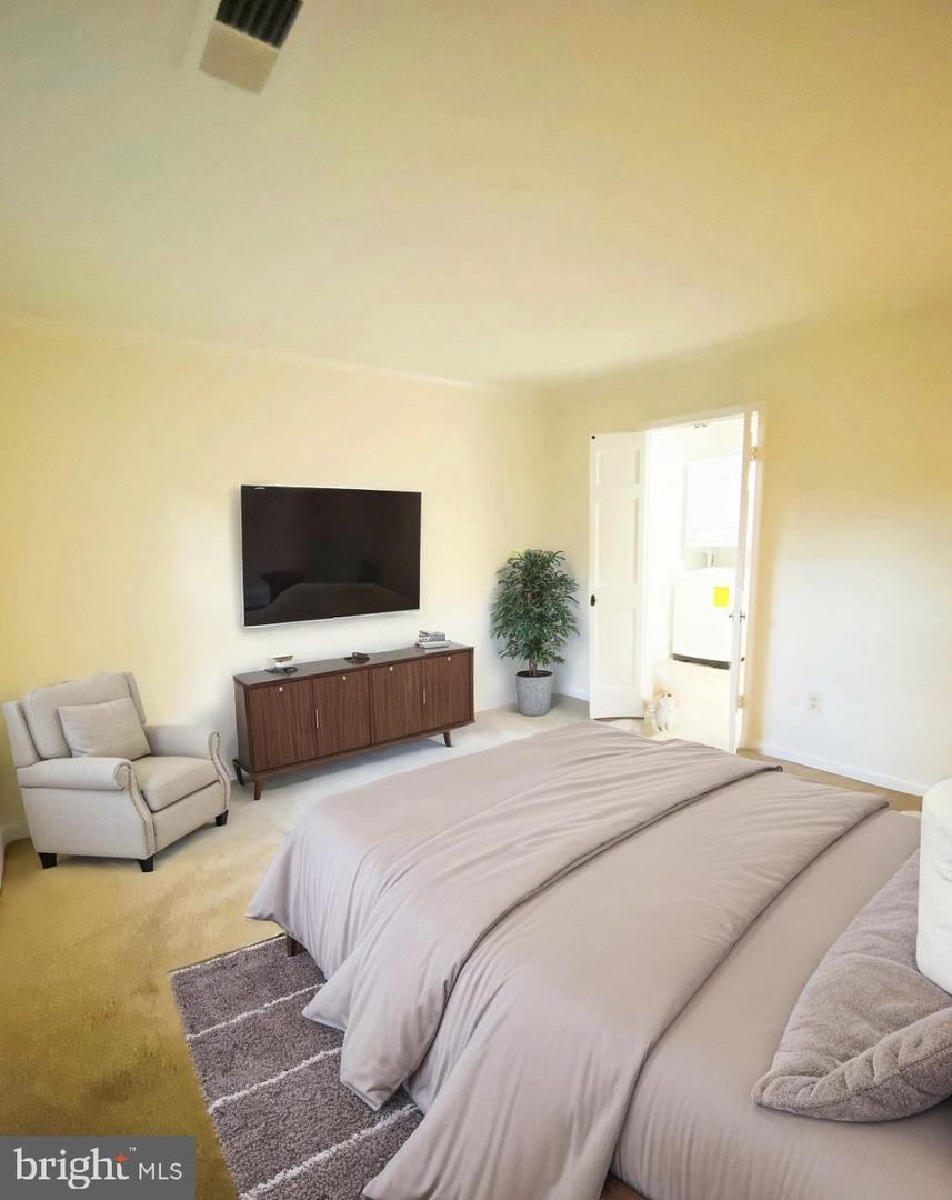 5802 TORINGTON DRIVE #H, SPRINGFIELD, Virginia 22152, 2 Bedrooms Bedrooms, ,1 BathroomBathrooms,Residential,For sale,5802 TORINGTON DRIVE #H,VAFX2239874 MLS # VAFX2239874