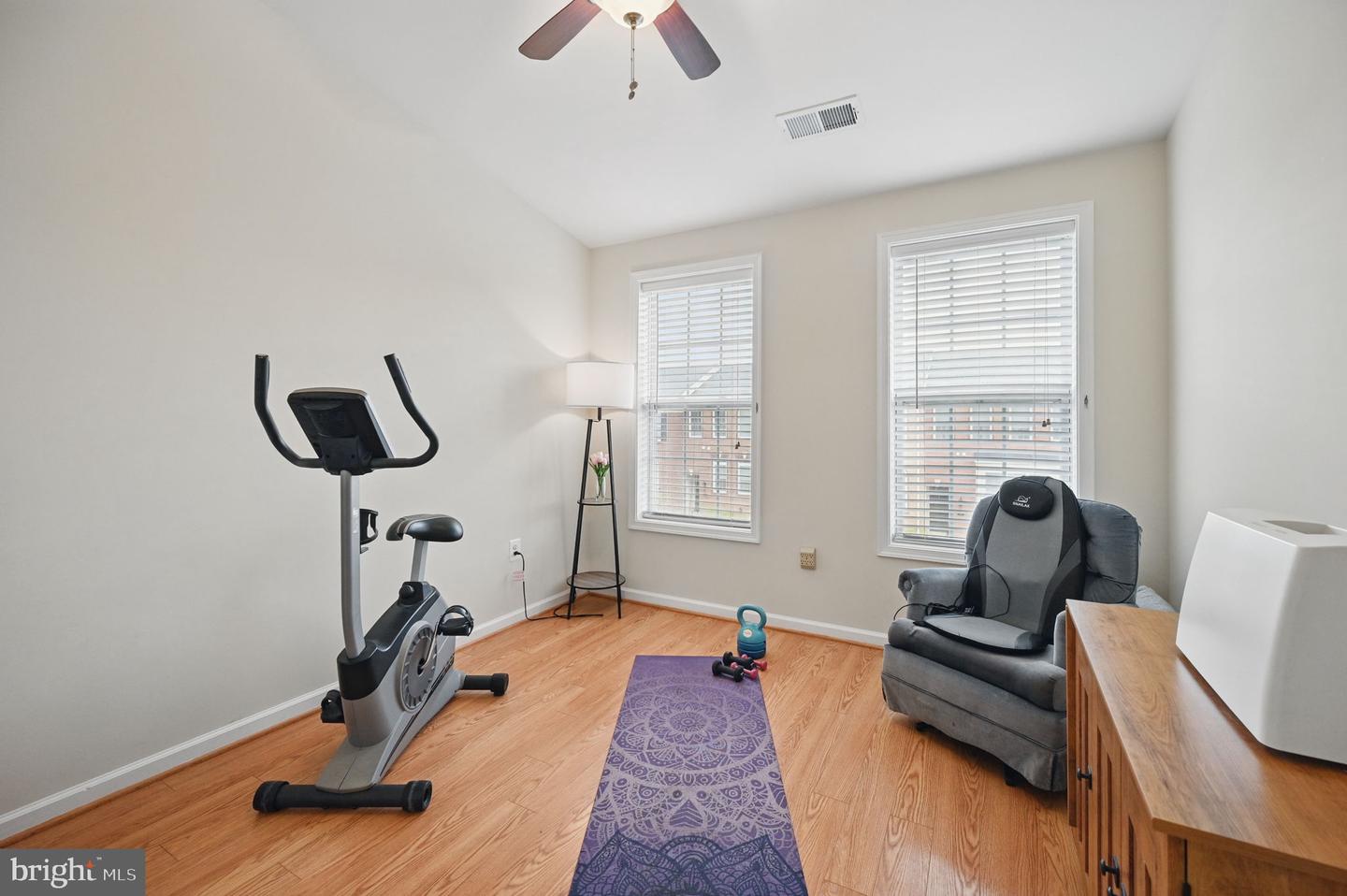 207 CROFT SQ, PURCELLVILLE, Virginia 20132, 3 Bedrooms Bedrooms, ,3 BathroomsBathrooms,Residential,For sale,207 CROFT SQ,VALO2096094 MLS # VALO2096094