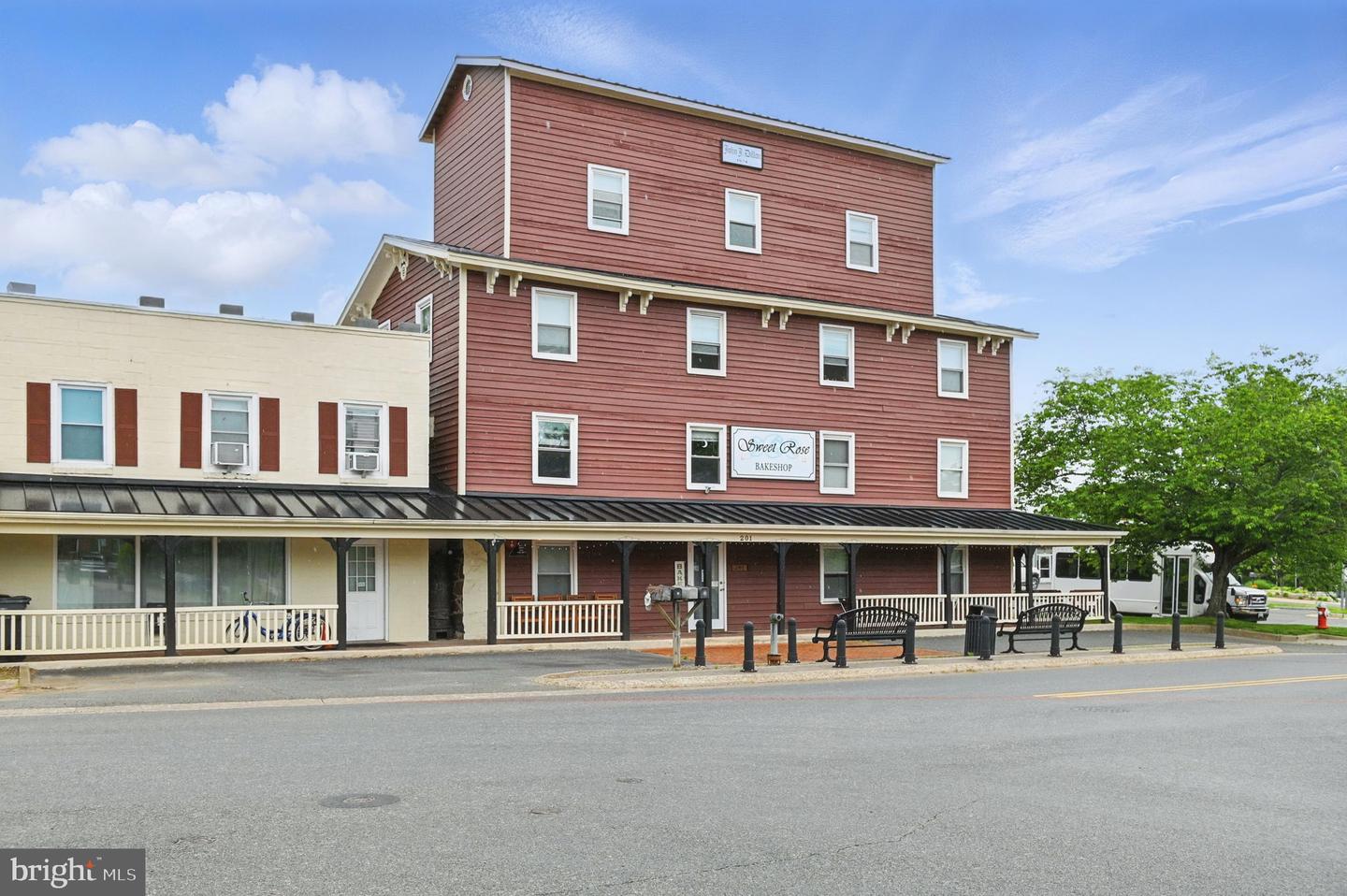 207 CROFT SQ, PURCELLVILLE, Virginia 20132, 3 Bedrooms Bedrooms, ,3 BathroomsBathrooms,Residential,For sale,207 CROFT SQ,VALO2096094 MLS # VALO2096094
