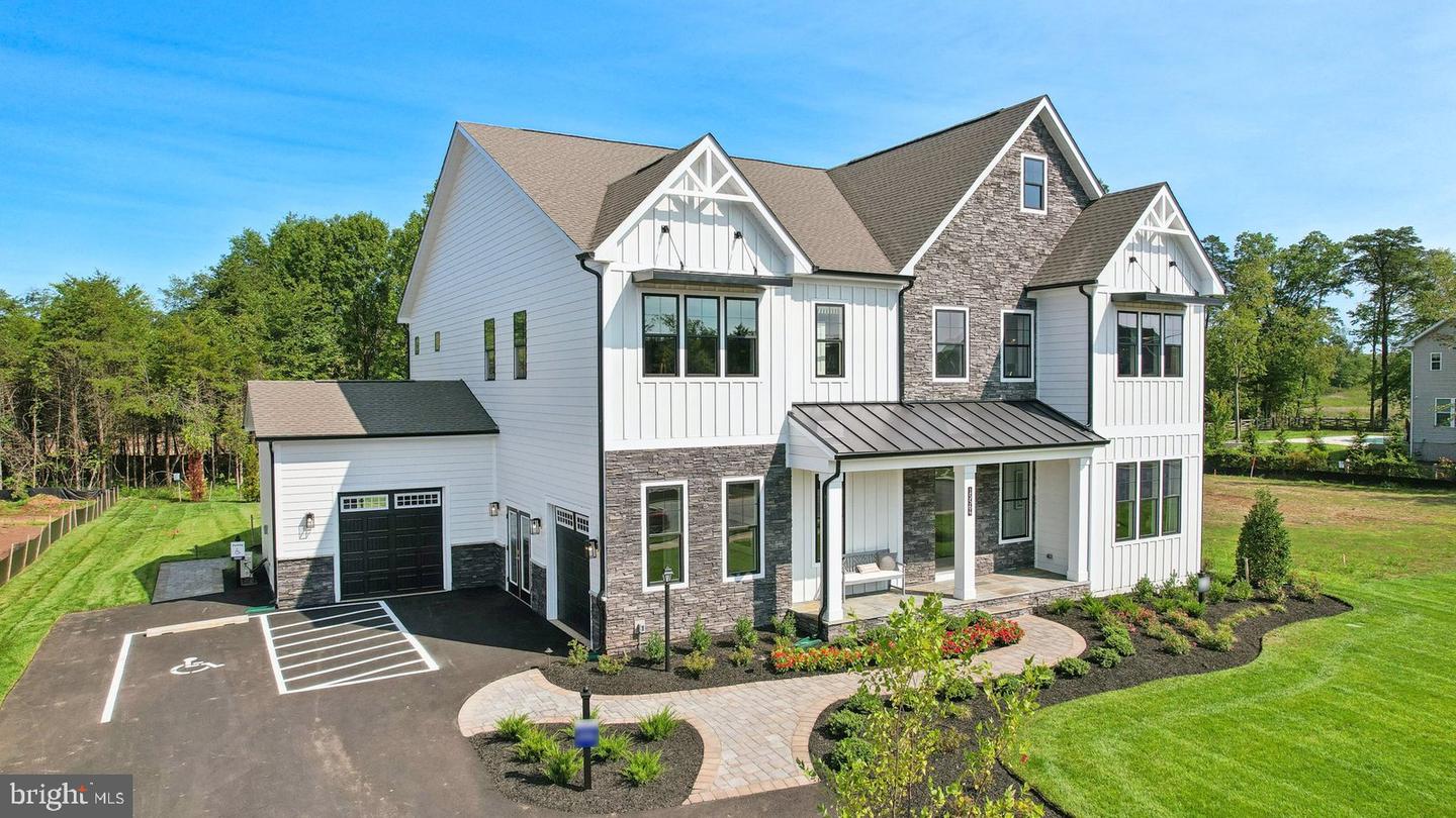 14800 FAUQUIER PINES CT, NOKESVILLE, Virginia 20181, 6 Bedrooms Bedrooms, ,6 BathroomsBathrooms,Residential,For sale,14800 FAUQUIER PINES CT,VAPW2094408 MLS # VAPW2094408