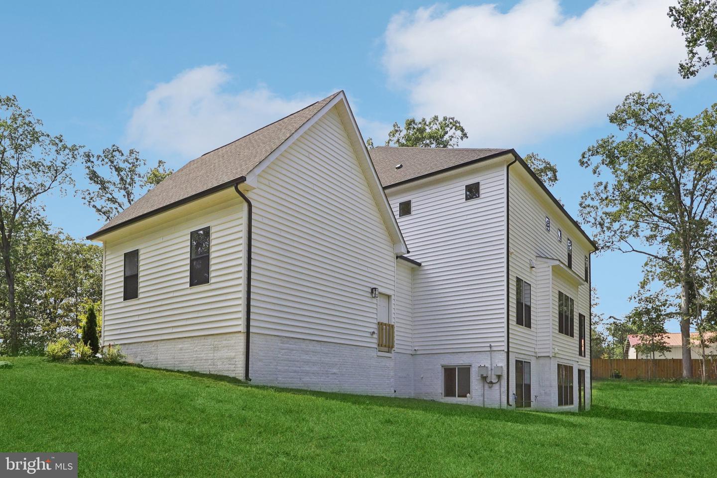 14800 FAUQUIER PINES CT, NOKESVILLE, Virginia 20181, 6 Bedrooms Bedrooms, ,6 BathroomsBathrooms,Residential,For sale,14800 FAUQUIER PINES CT,VAPW2094408 MLS # VAPW2094408