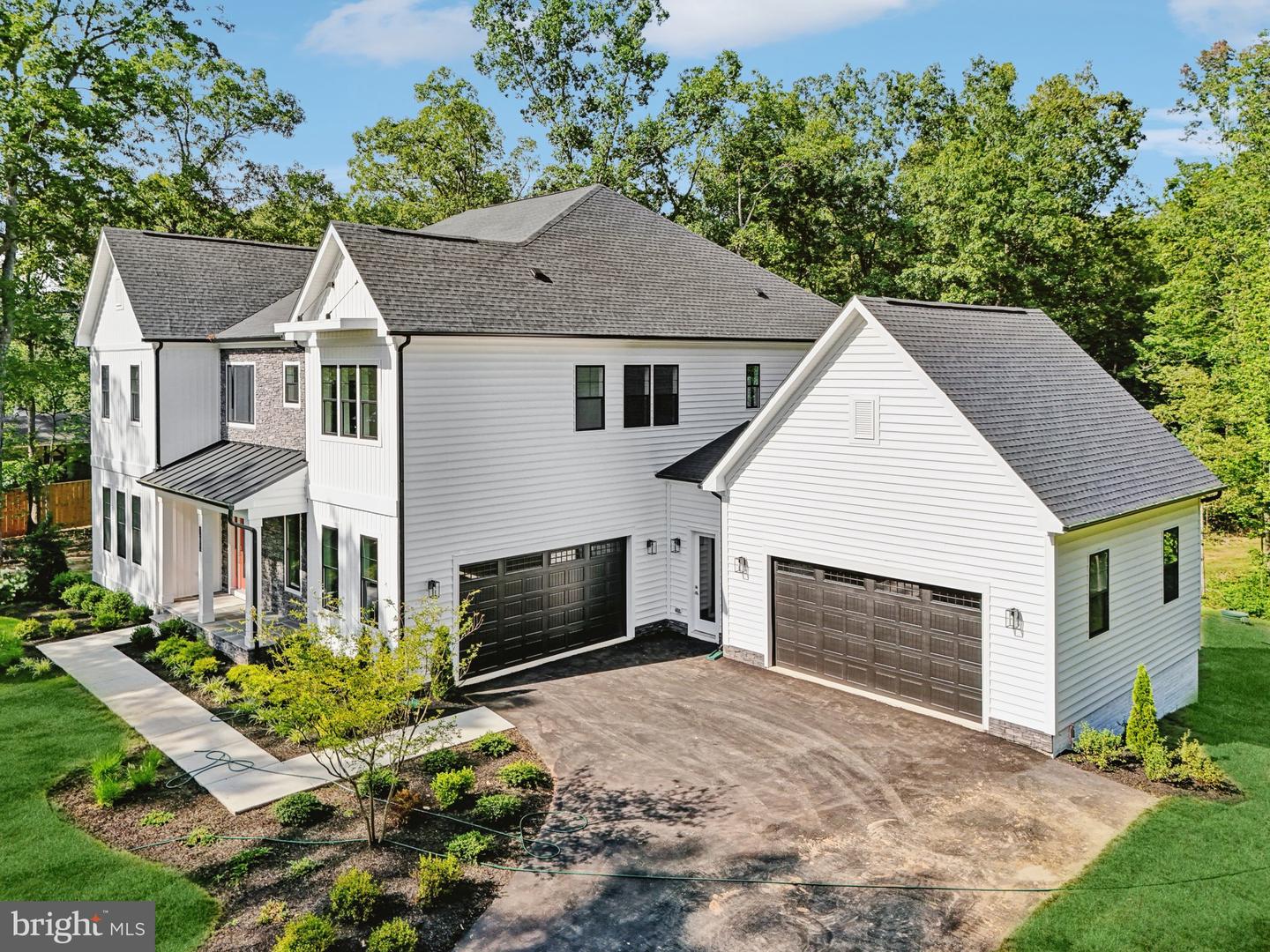 14800 FAUQUIER PINES CT, NOKESVILLE, Virginia 20181, 6 Bedrooms Bedrooms, ,6 BathroomsBathrooms,Residential,For sale,14800 FAUQUIER PINES CT,VAPW2094408 MLS # VAPW2094408