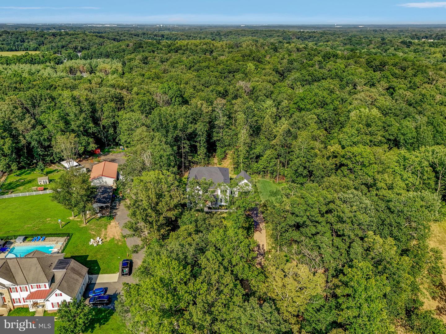 14800 FAUQUIER PINES CT, NOKESVILLE, Virginia 20181, 6 Bedrooms Bedrooms, ,6 BathroomsBathrooms,Residential,For sale,14800 FAUQUIER PINES CT,VAPW2094408 MLS # VAPW2094408