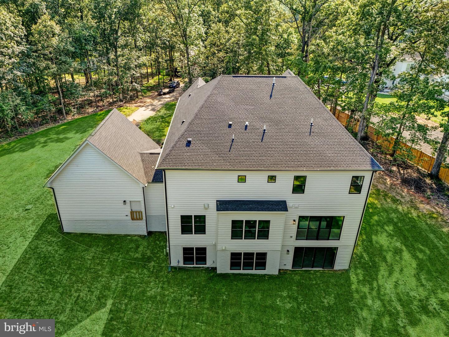 14800 FAUQUIER PINES CT, NOKESVILLE, Virginia 20181, 6 Bedrooms Bedrooms, ,6 BathroomsBathrooms,Residential,For sale,14800 FAUQUIER PINES CT,VAPW2094408 MLS # VAPW2094408