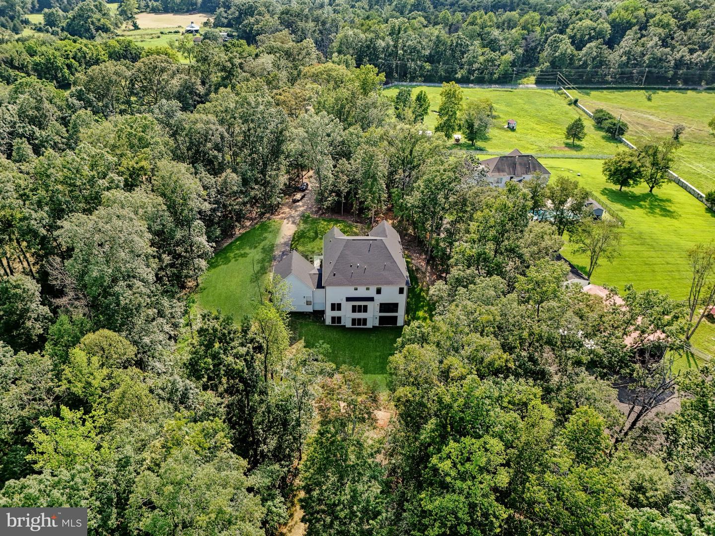 14800 FAUQUIER PINES CT, NOKESVILLE, Virginia 20181, 6 Bedrooms Bedrooms, ,6 BathroomsBathrooms,Residential,For sale,14800 FAUQUIER PINES CT,VAPW2094408 MLS # VAPW2094408