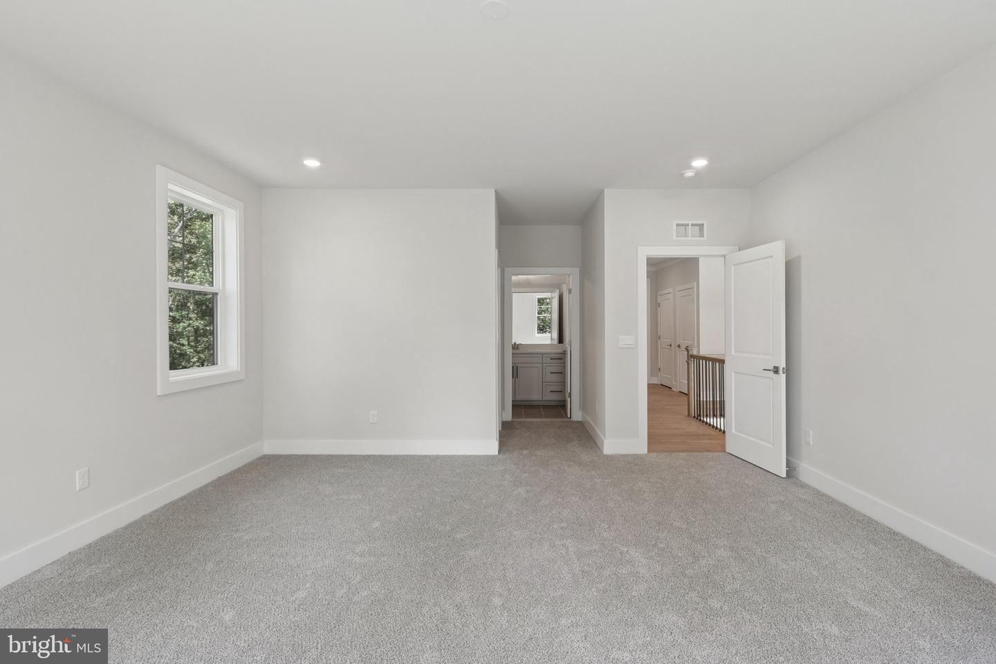 14800 FAUQUIER PINES CT, NOKESVILLE, Virginia 20181, 6 Bedrooms Bedrooms, ,6 BathroomsBathrooms,Residential,For sale,14800 FAUQUIER PINES CT,VAPW2094408 MLS # VAPW2094408