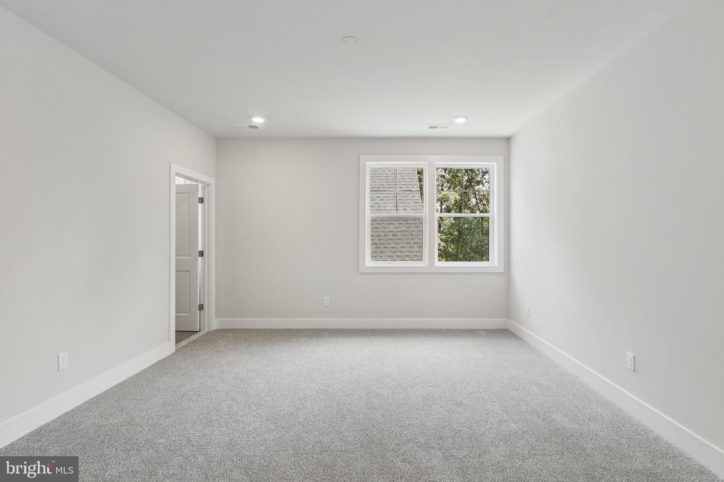 14800 FAUQUIER PINES CT, NOKESVILLE, Virginia 20181, 6 Bedrooms Bedrooms, ,6 BathroomsBathrooms,Residential,For sale,14800 FAUQUIER PINES CT,VAPW2094408 MLS # VAPW2094408