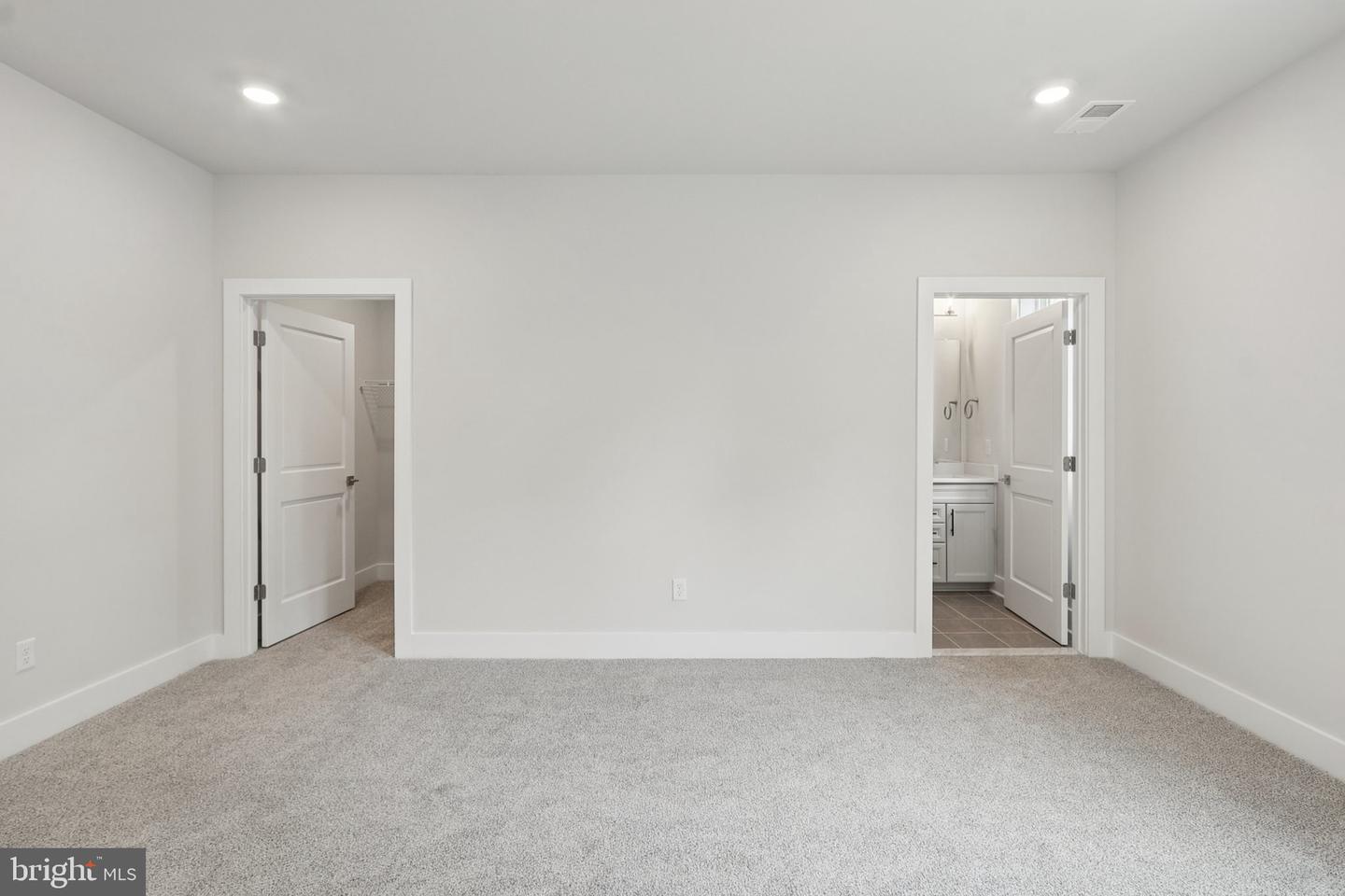 14800 FAUQUIER PINES CT, NOKESVILLE, Virginia 20181, 6 Bedrooms Bedrooms, ,6 BathroomsBathrooms,Residential,For sale,14800 FAUQUIER PINES CT,VAPW2094408 MLS # VAPW2094408