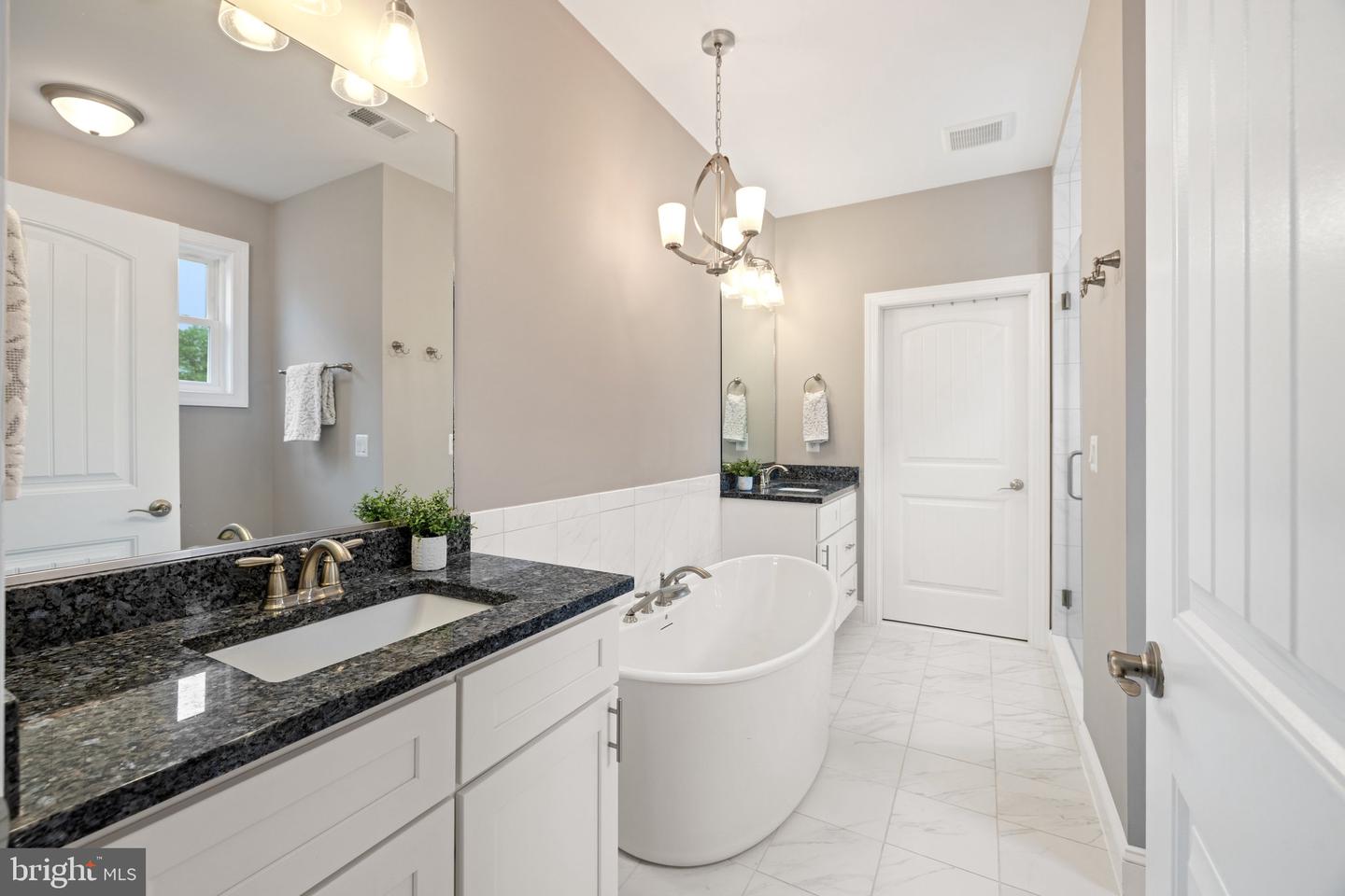 165 GREEN STREET, WARRENTON, Virginia 20186, 3 Bedrooms Bedrooms, ,3 BathroomsBathrooms,Residential,For sale,165 GREEN STREET,VAFQ2016600 MLS # VAFQ2016600