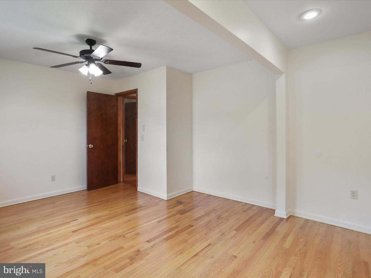 3423 SMITH CREEK RD, NEW MARKET, Virginia 22844, 3 Bedrooms Bedrooms, ,2 BathroomsBathrooms,Residential,For sale,3423 SMITH CREEK RD,VASH2011458 MLS # VASH2011458