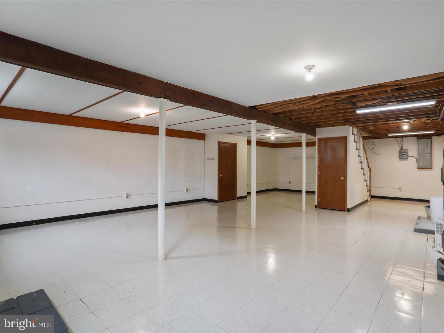 3423 SMITH CREEK RD, NEW MARKET, Virginia 22844, 3 Bedrooms Bedrooms, ,2 BathroomsBathrooms,Residential,For sale,3423 SMITH CREEK RD,VASH2011458 MLS # VASH2011458