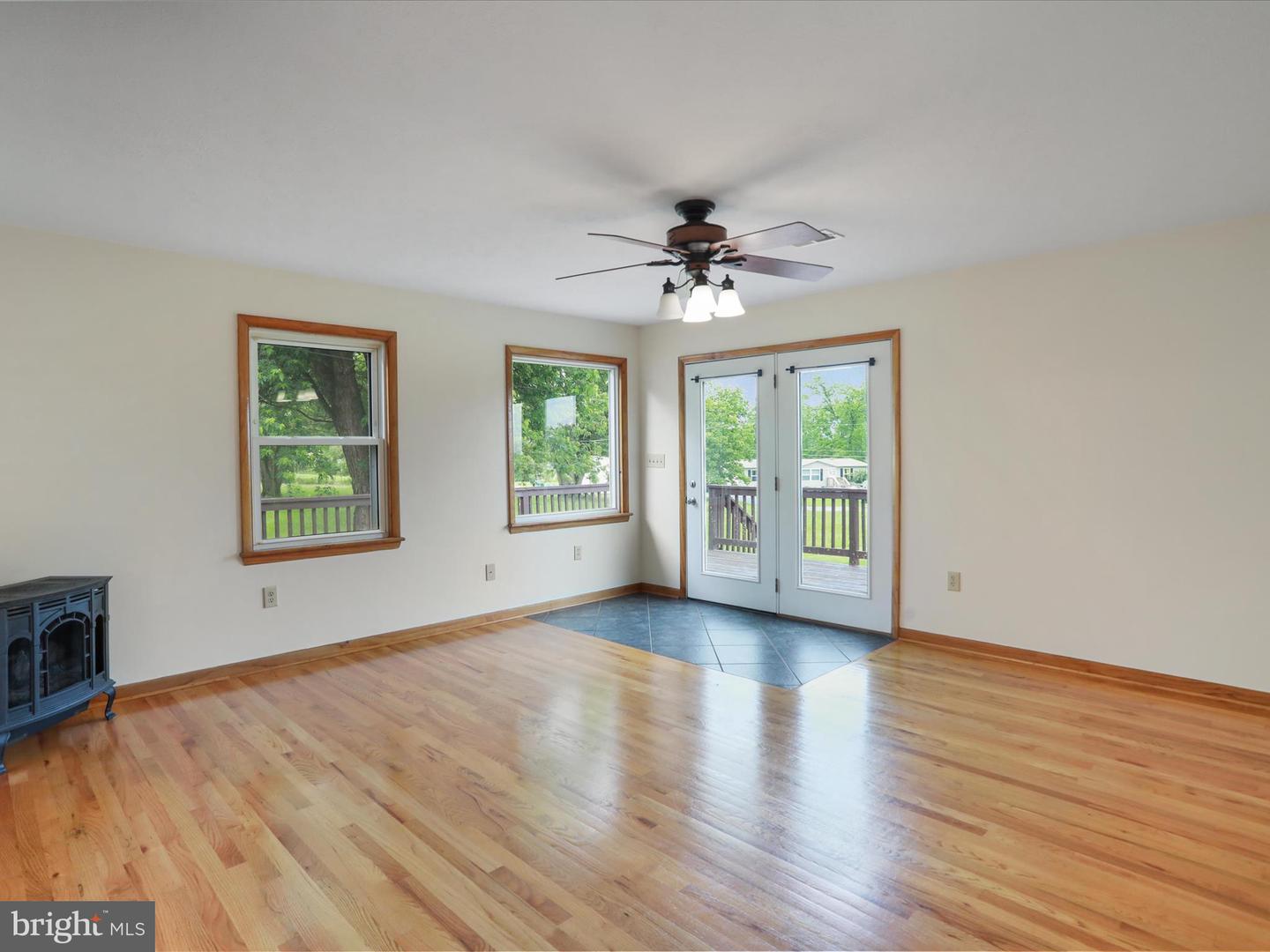 3423 SMITH CREEK RD, NEW MARKET, Virginia 22844, 3 Bedrooms Bedrooms, ,2 BathroomsBathrooms,Residential,For sale,3423 SMITH CREEK RD,VASH2011458 MLS # VASH2011458