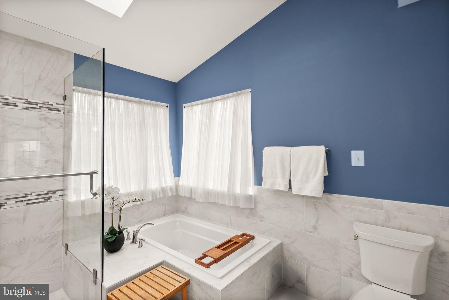 20355 SNOWPOINT PL, ASHBURN, Virginia 20147, 5 Bedrooms Bedrooms, ,3 BathroomsBathrooms,Residential,For sale,20355 SNOWPOINT PL,VALO2096254 MLS # VALO2096254