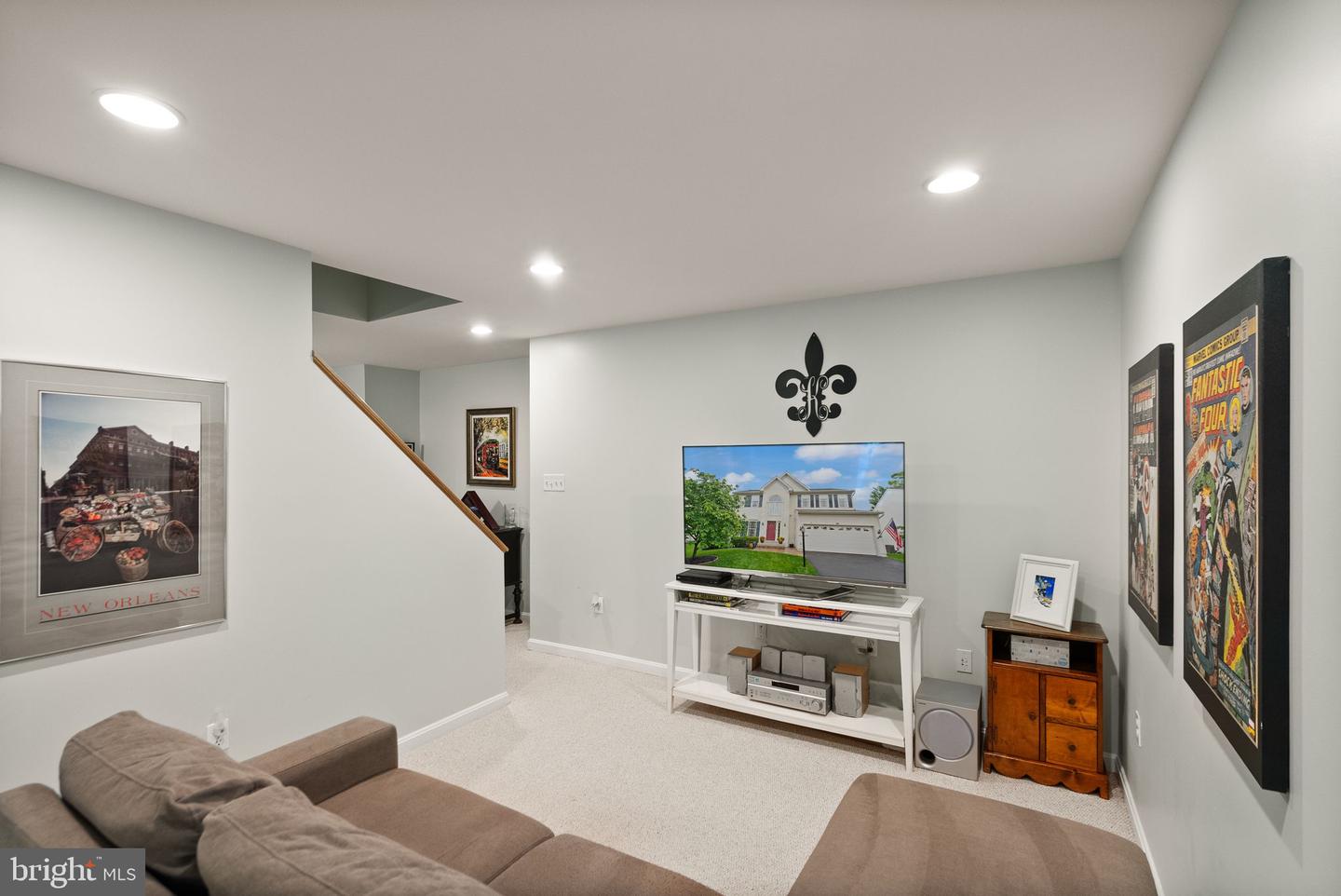 20355 SNOWPOINT PL, ASHBURN, Virginia 20147, 5 Bedrooms Bedrooms, ,3 BathroomsBathrooms,Residential,For sale,20355 SNOWPOINT PL,VALO2096254 MLS # VALO2096254