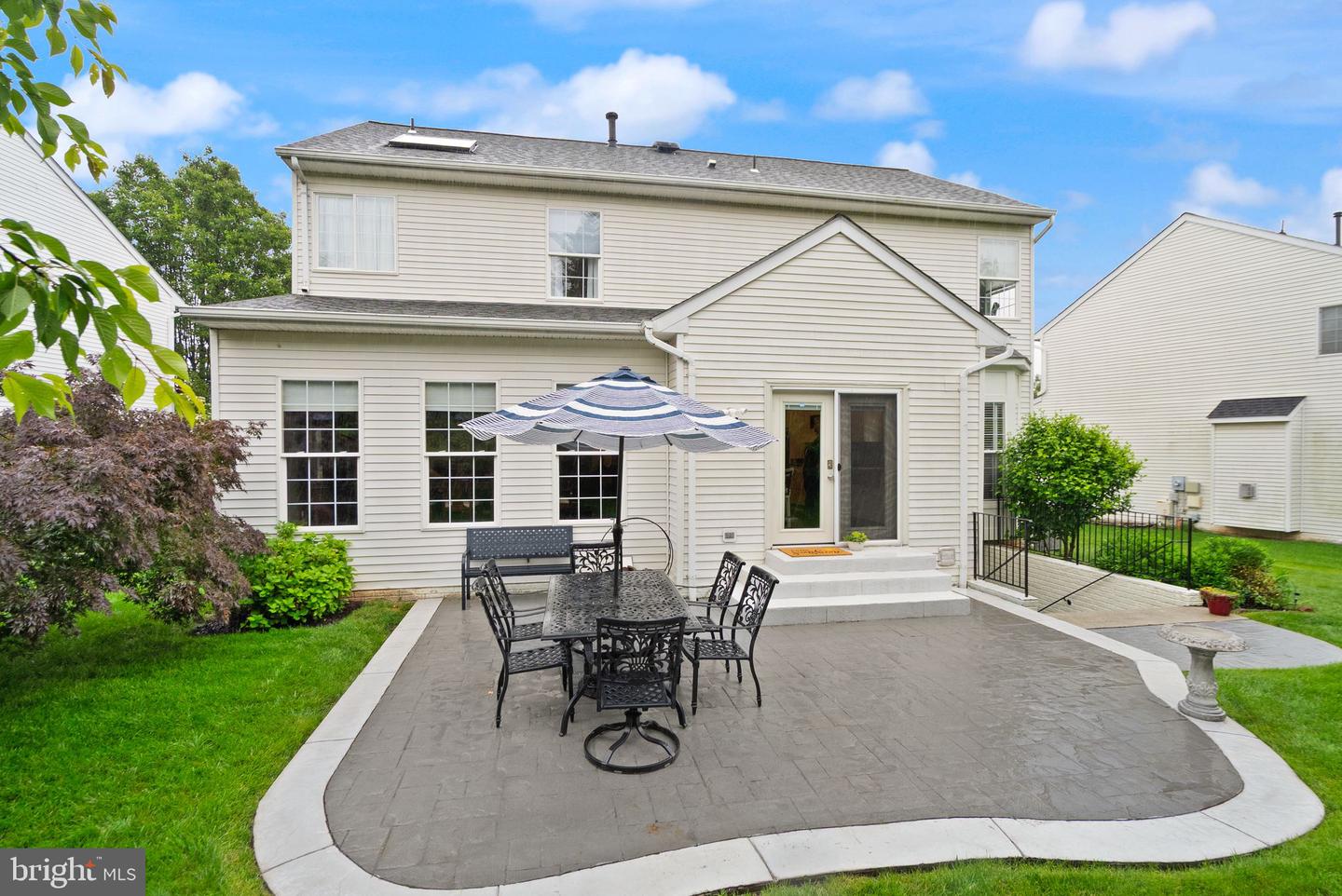 20355 SNOWPOINT PL, ASHBURN, Virginia 20147, 5 Bedrooms Bedrooms, ,3 BathroomsBathrooms,Residential,For sale,20355 SNOWPOINT PL,VALO2096254 MLS # VALO2096254