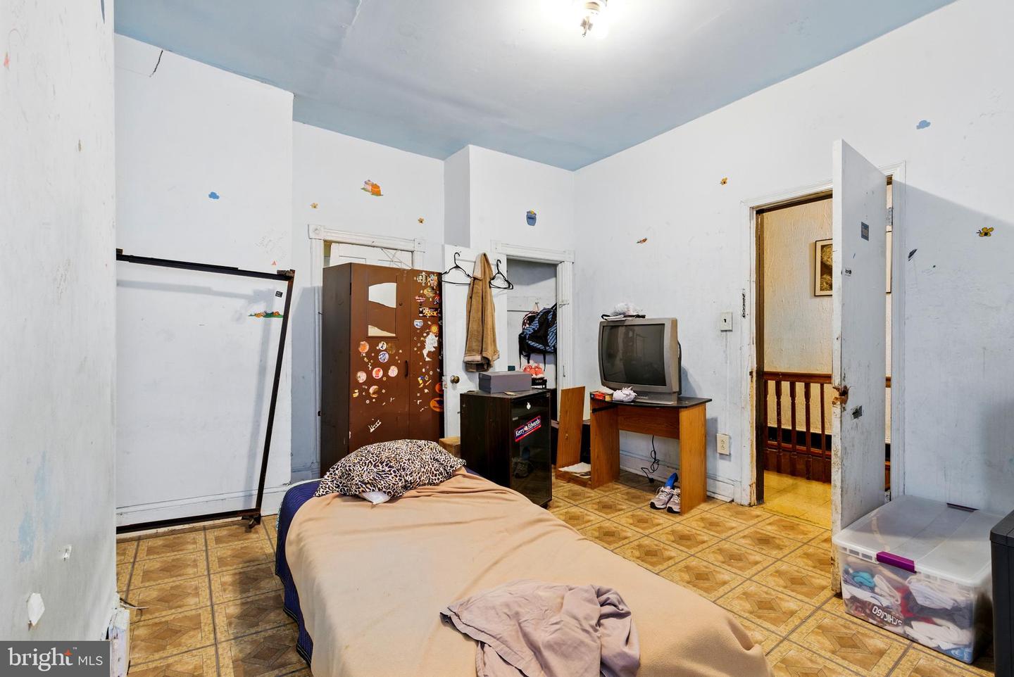 1625 6TH ST NW, WASHINGTON, District Of Columbia 20001, 4 Bedrooms Bedrooms, ,2 BathroomsBathrooms,Residential,For sale,1625 6TH ST NW,DCDC2200372 MLS # DCDC2200372