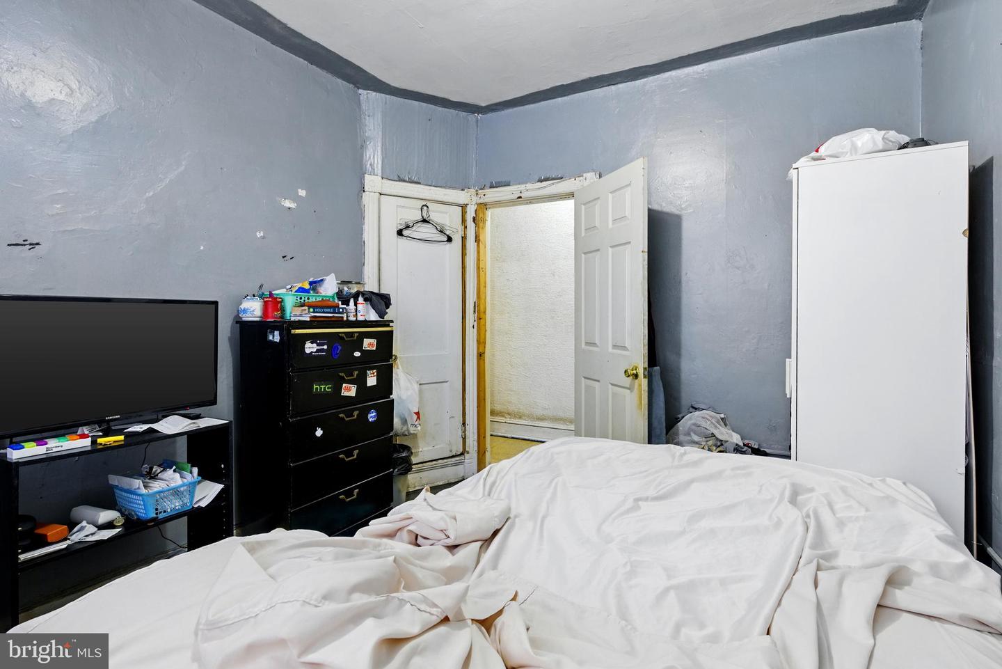 1625 6TH ST NW, WASHINGTON, District Of Columbia 20001, 4 Bedrooms Bedrooms, ,2 BathroomsBathrooms,Residential,For sale,1625 6TH ST NW,DCDC2200372 MLS # DCDC2200372