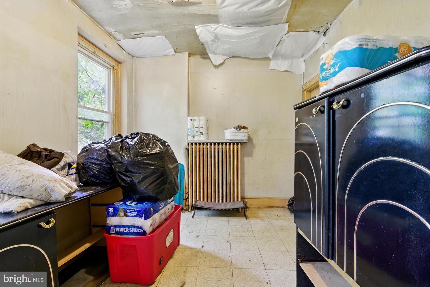 1625 6TH ST NW, WASHINGTON, District Of Columbia 20001, 4 Bedrooms Bedrooms, ,2 BathroomsBathrooms,Residential,For sale,1625 6TH ST NW,DCDC2200372 MLS # DCDC2200372
