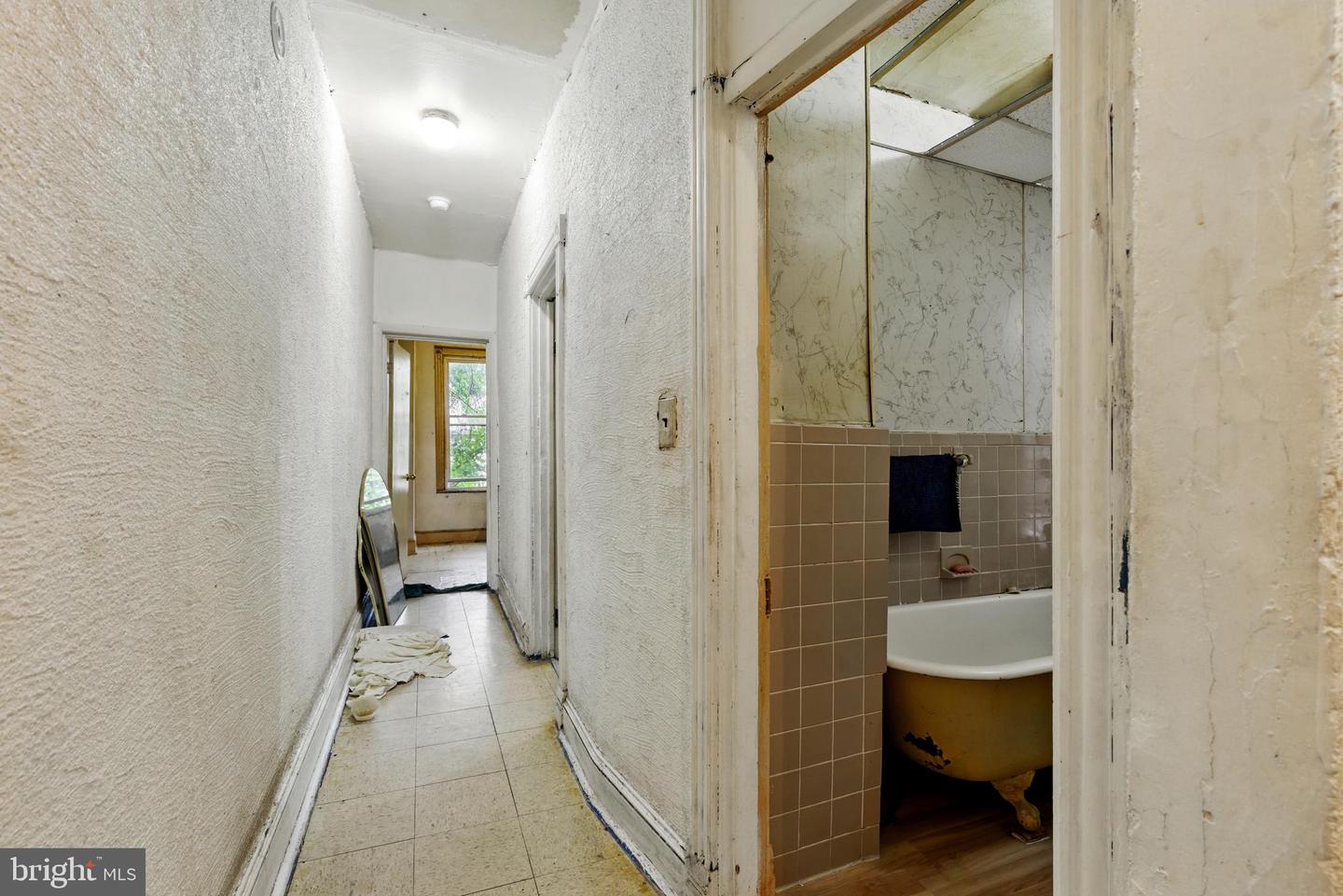 1625 6TH ST NW, WASHINGTON, District Of Columbia 20001, 4 Bedrooms Bedrooms, ,2 BathroomsBathrooms,Residential,For sale,1625 6TH ST NW,DCDC2200372 MLS # DCDC2200372