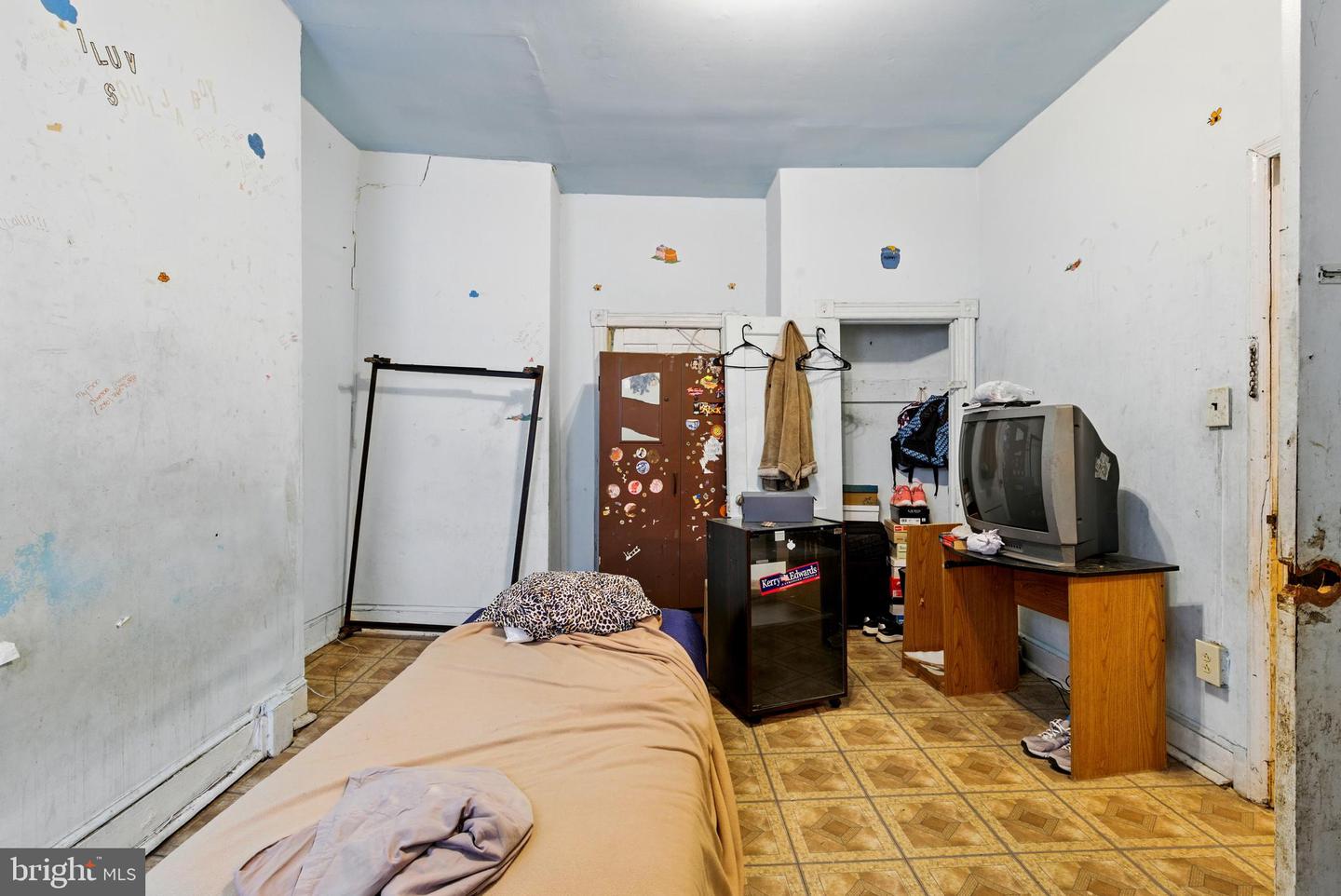 1625 6TH ST NW, WASHINGTON, District Of Columbia 20001, 4 Bedrooms Bedrooms, ,2 BathroomsBathrooms,Residential,For sale,1625 6TH ST NW,DCDC2200372 MLS # DCDC2200372