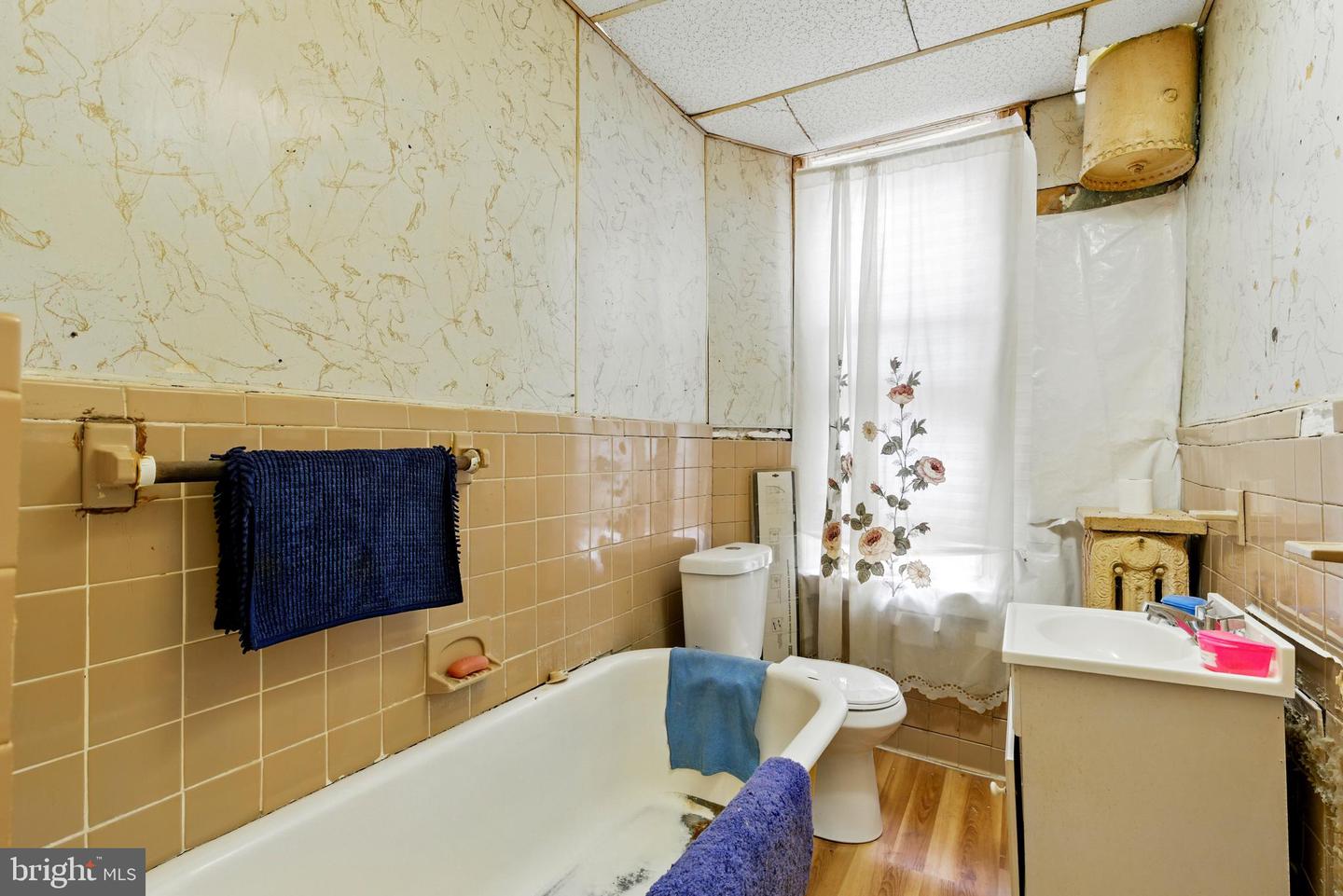 1625 6TH ST NW, WASHINGTON, District Of Columbia 20001, 4 Bedrooms Bedrooms, ,2 BathroomsBathrooms,Residential,For sale,1625 6TH ST NW,DCDC2200372 MLS # DCDC2200372