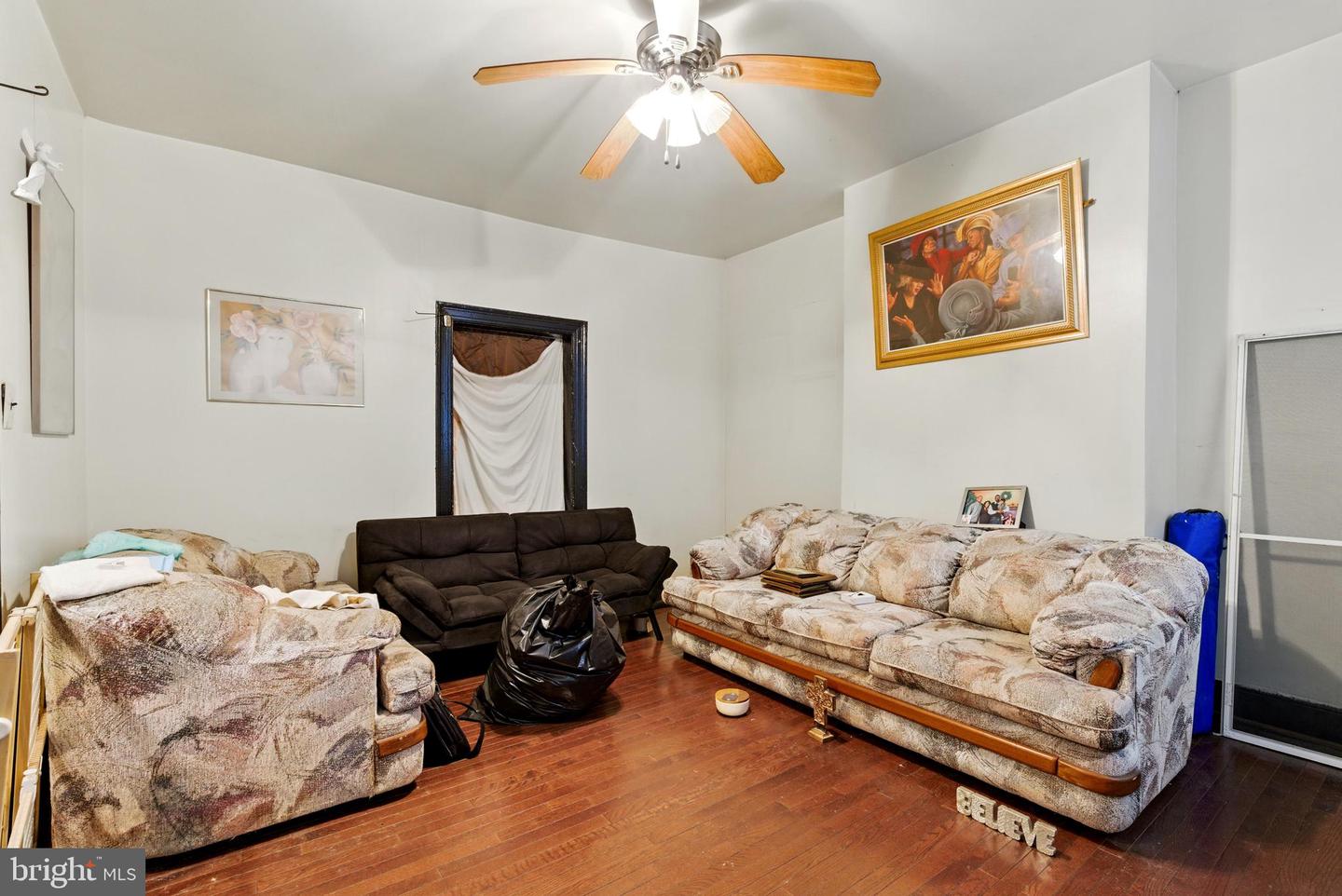1625 6TH ST NW, WASHINGTON, District Of Columbia 20001, 4 Bedrooms Bedrooms, ,2 BathroomsBathrooms,Residential,For sale,1625 6TH ST NW,DCDC2200372 MLS # DCDC2200372