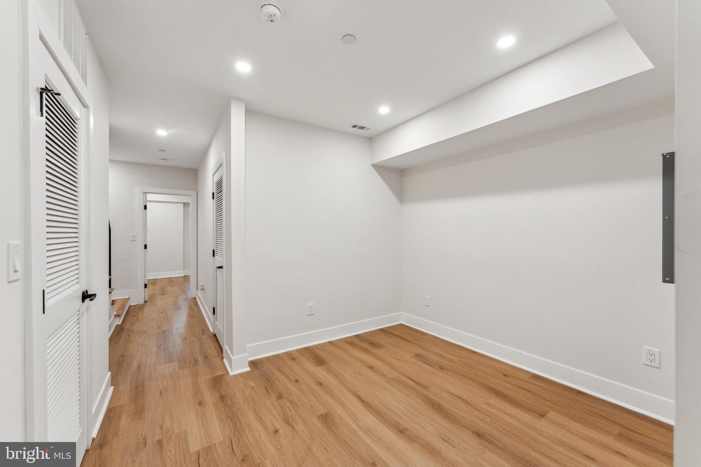 1645 WEST VIRGINIA NE #1, WASHINGTON, District Of Columbia 20002, 3 Bedrooms Bedrooms, ,3 BathroomsBathrooms,Residential,For sale,1645 WEST VIRGINIA NE #1,DCDC2200450 MLS # DCDC2200450