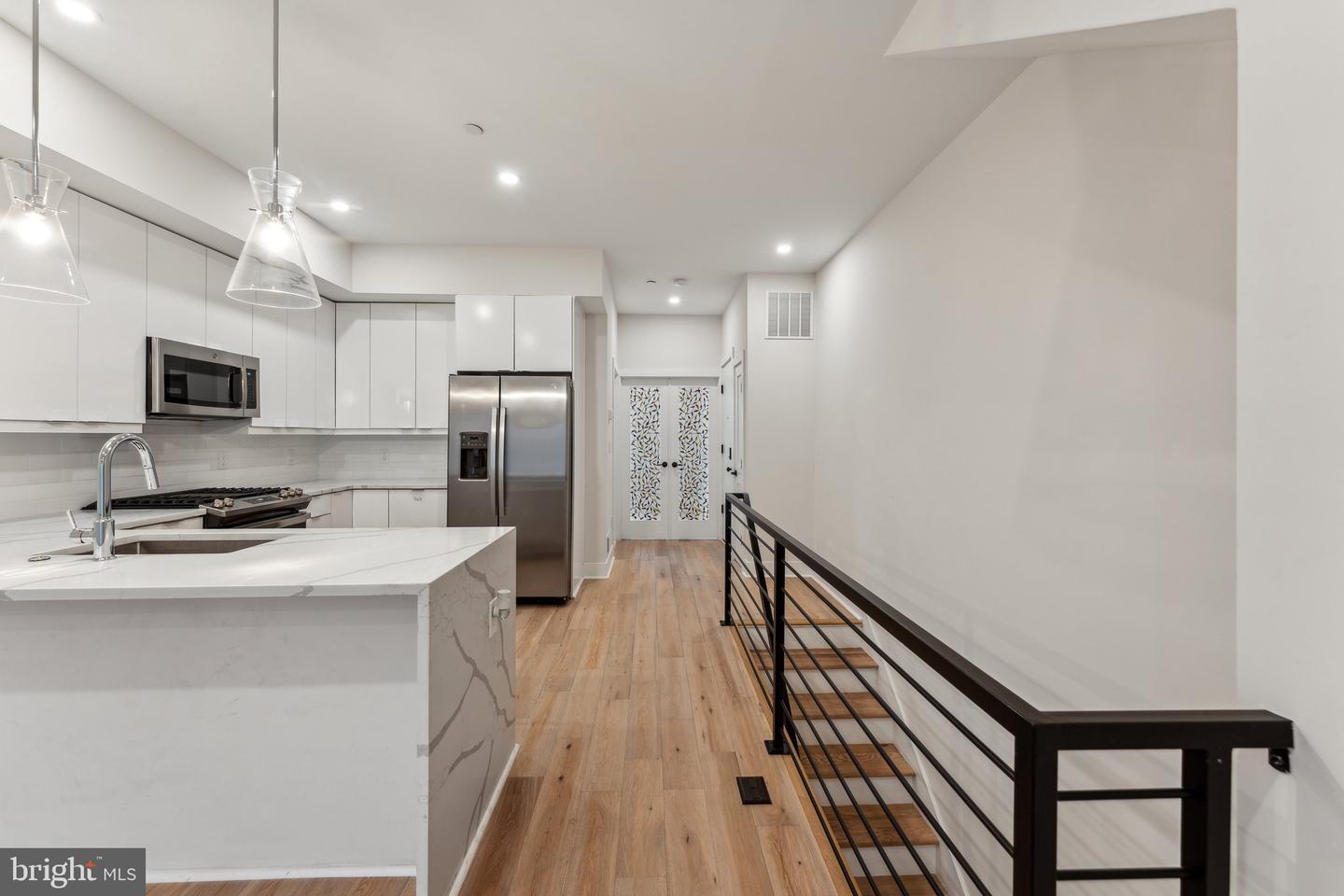 1645 WEST VIRGINIA NE #1, WASHINGTON, District Of Columbia 20002, 3 Bedrooms Bedrooms, ,3 BathroomsBathrooms,Residential,For sale,1645 WEST VIRGINIA NE #1,DCDC2200450 MLS # DCDC2200450